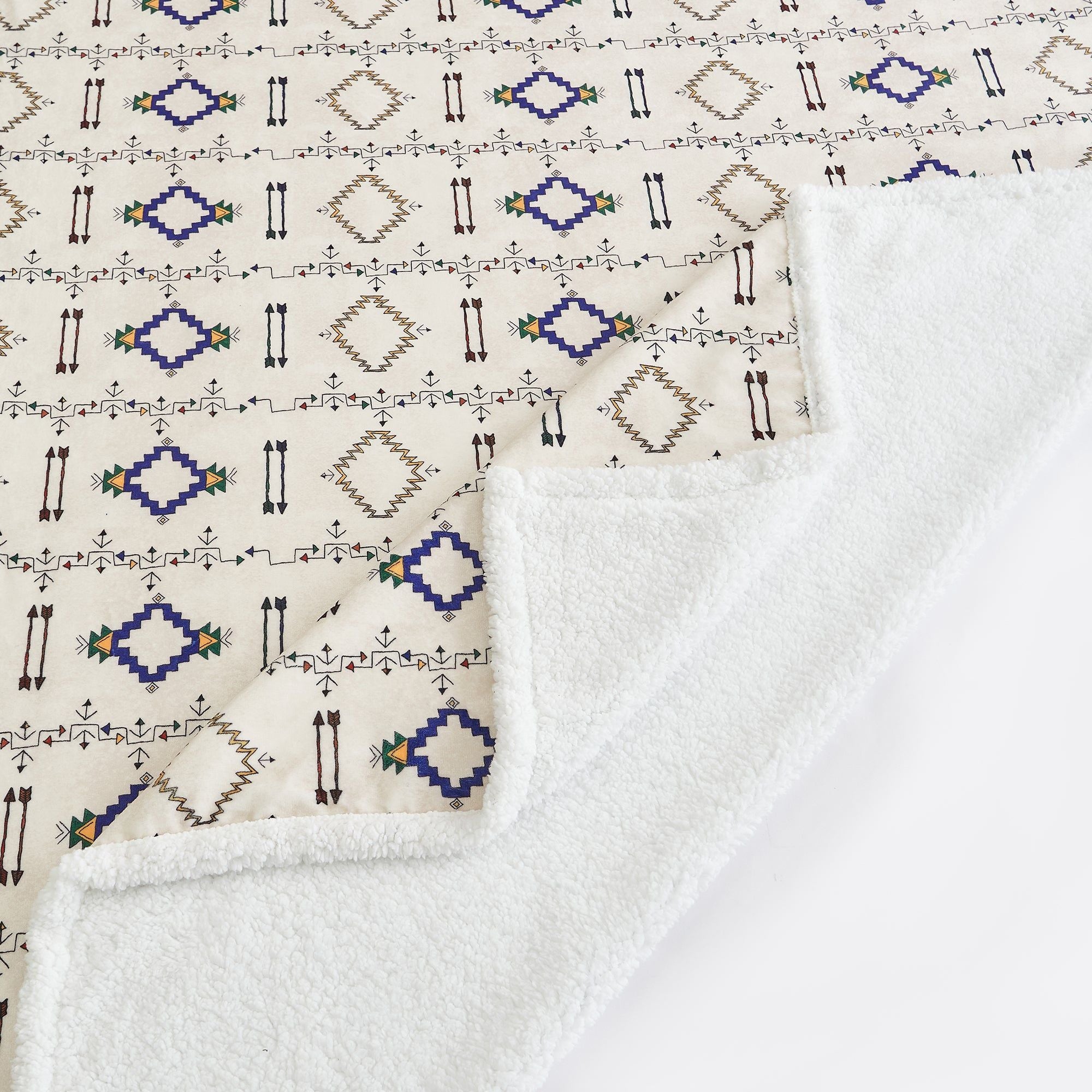 Campfire - Arrow Campfire Sherpa Throw 6 Per Carton - Multi Color