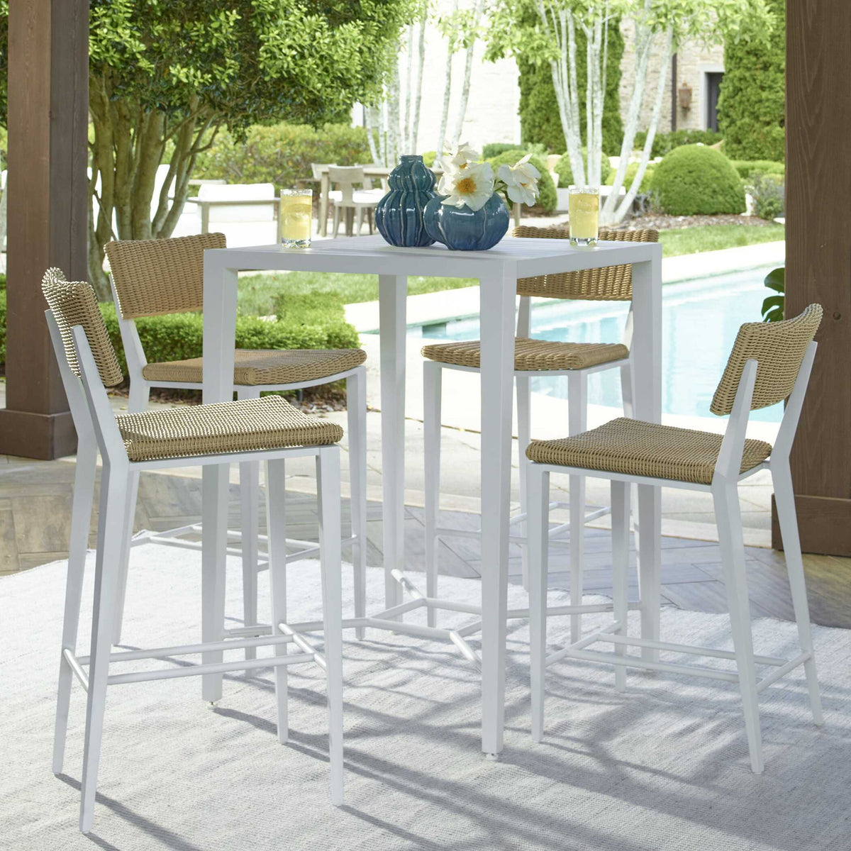 Montellano - Outdoor Bar Table - White