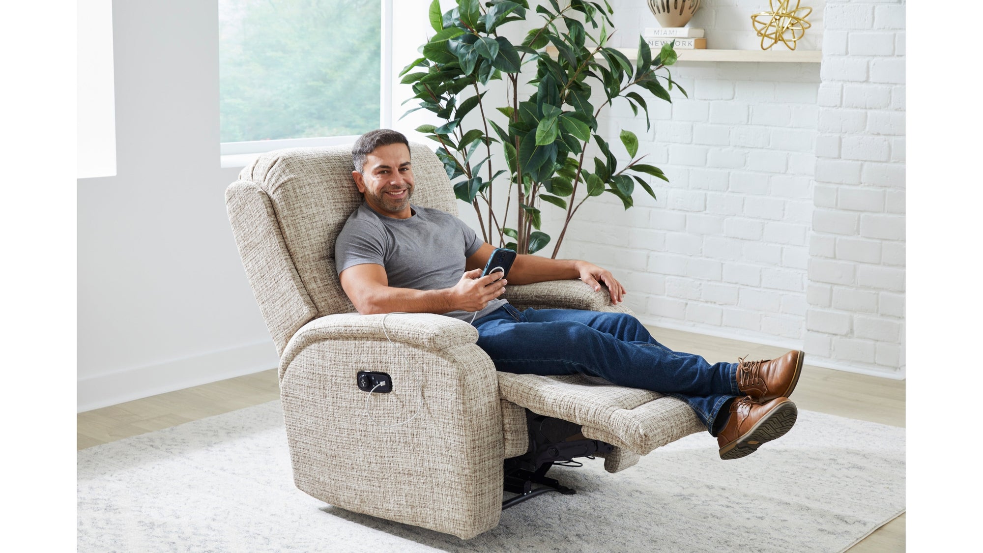 Maverly Recliner