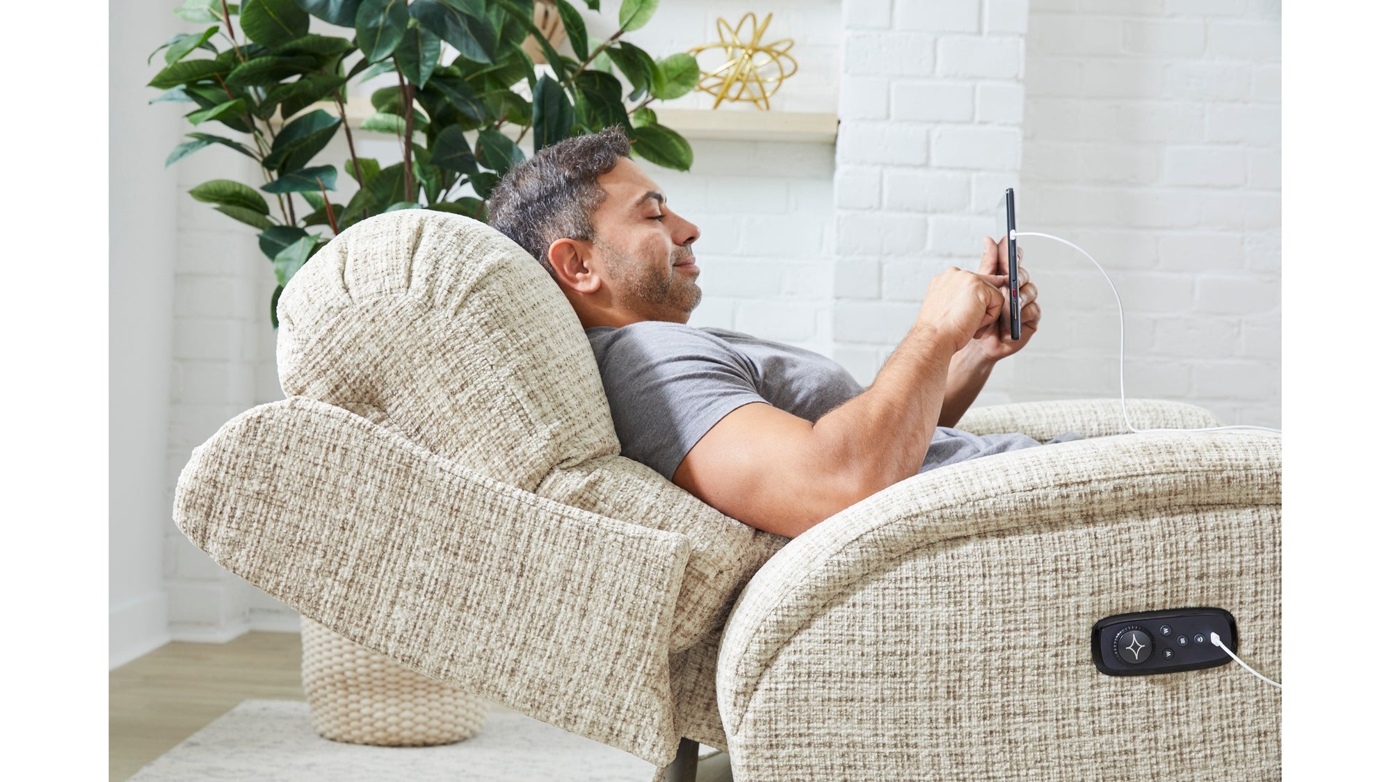 Maverly Recliner