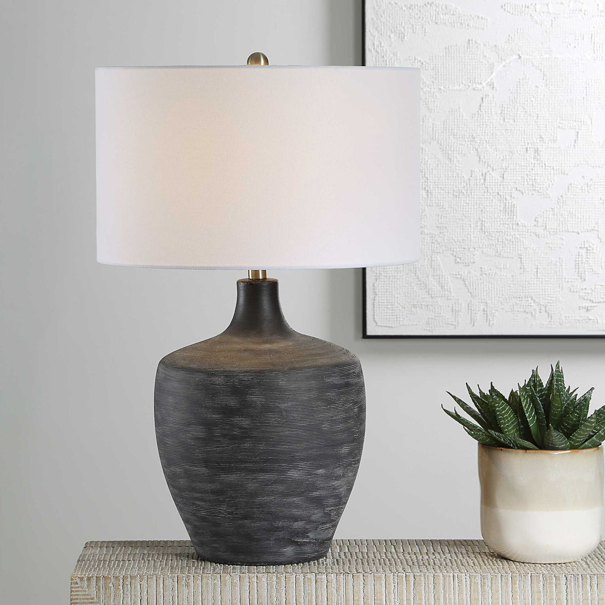 Graphite - Ribbed Table Lamp - Black