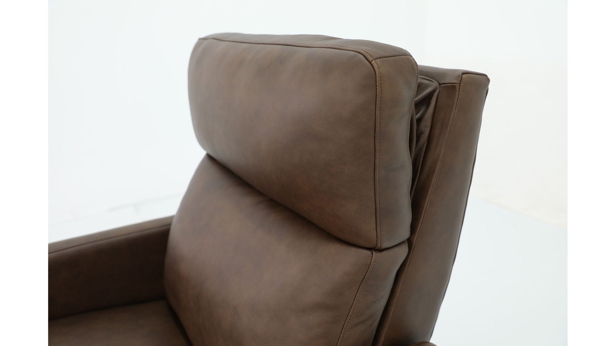 James - Power Recliner