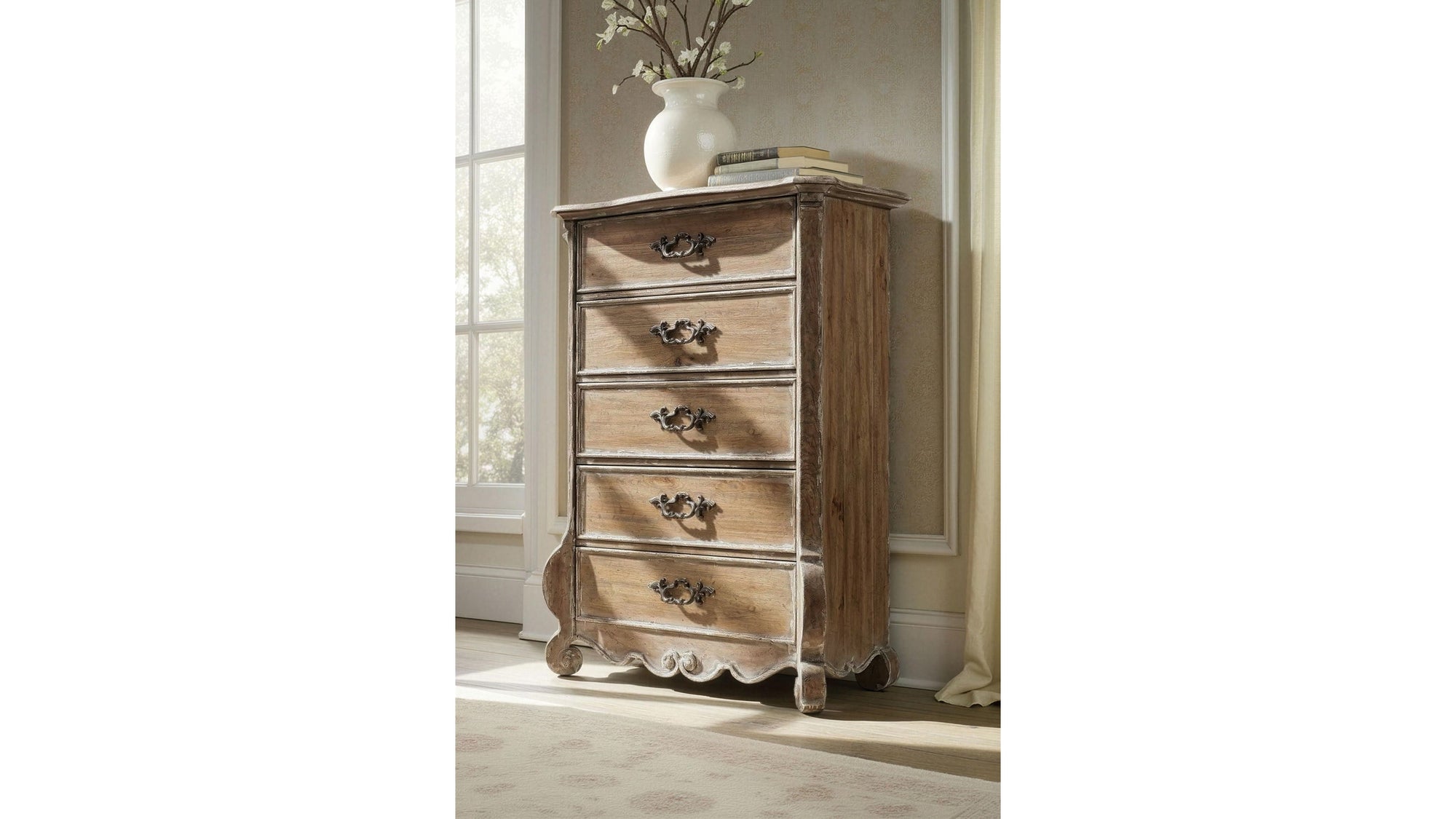 Chatelet - Accent Chest