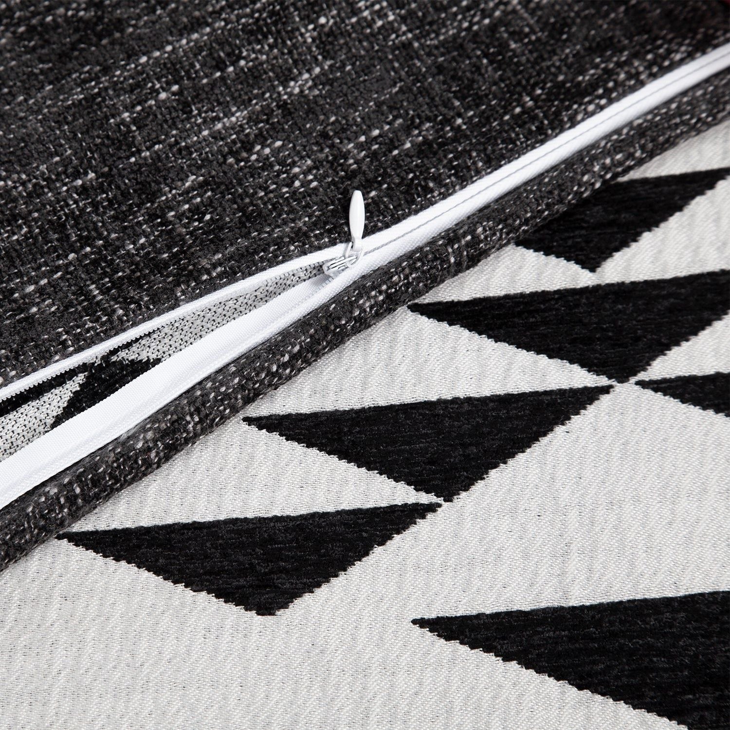 Amelia - King Aztec Comforter Set (Set of 3) - Black / White