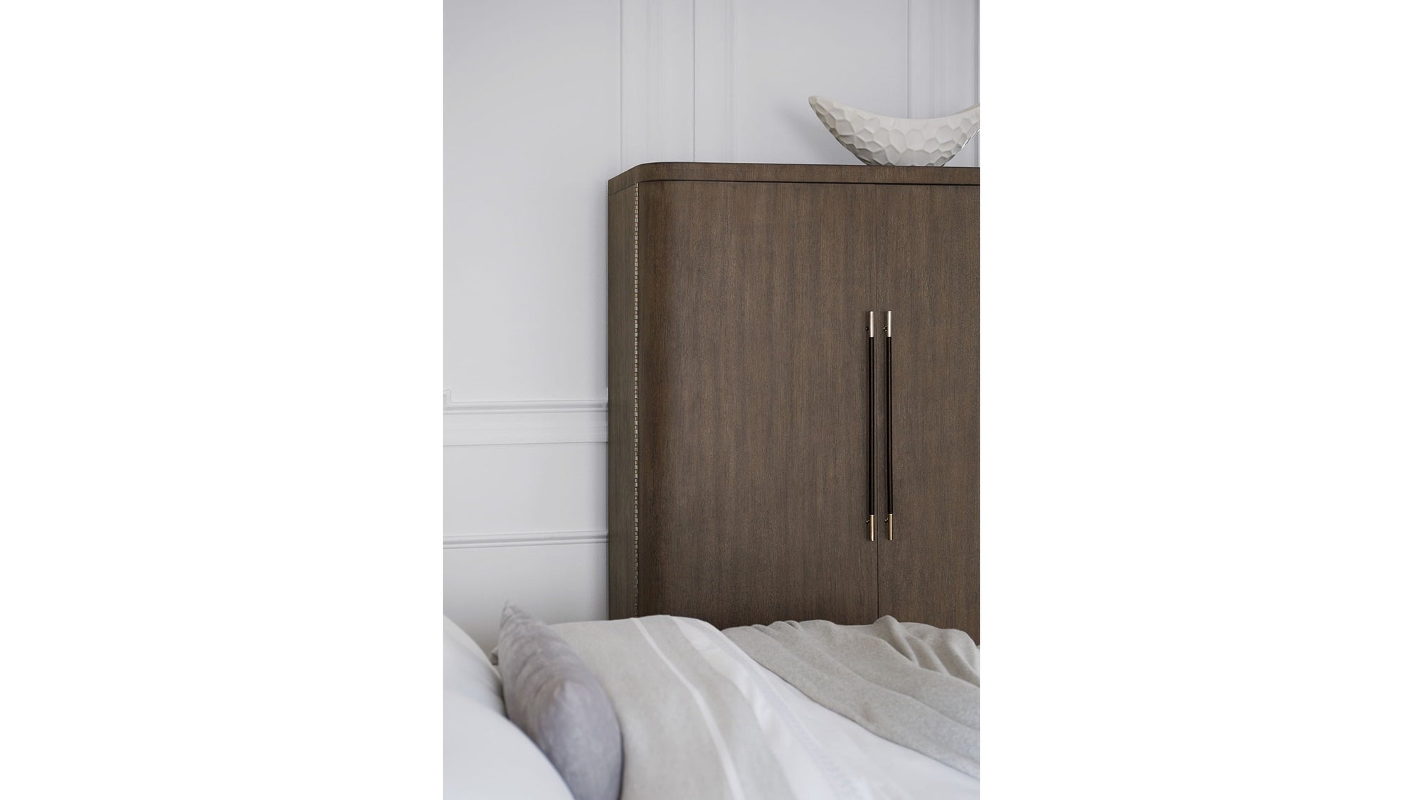 Modern Mood - Wardrobe