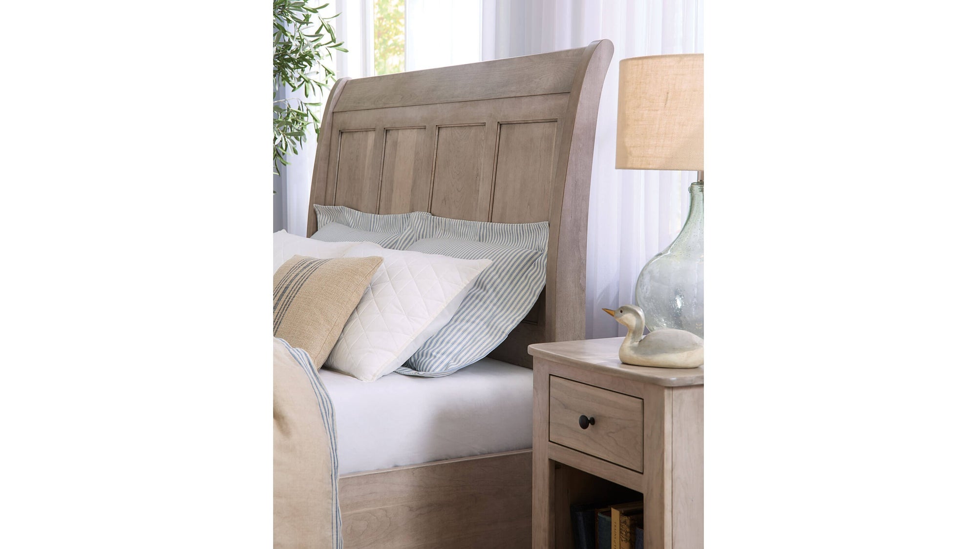 Bob Timberlake Musgrave Sleigh Bed
