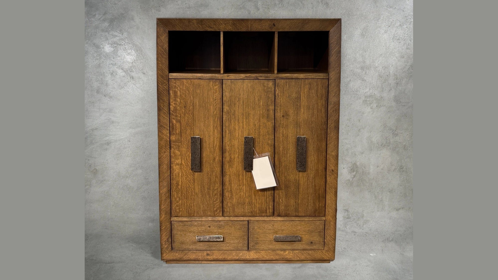 Final Closeout: Chest Desk