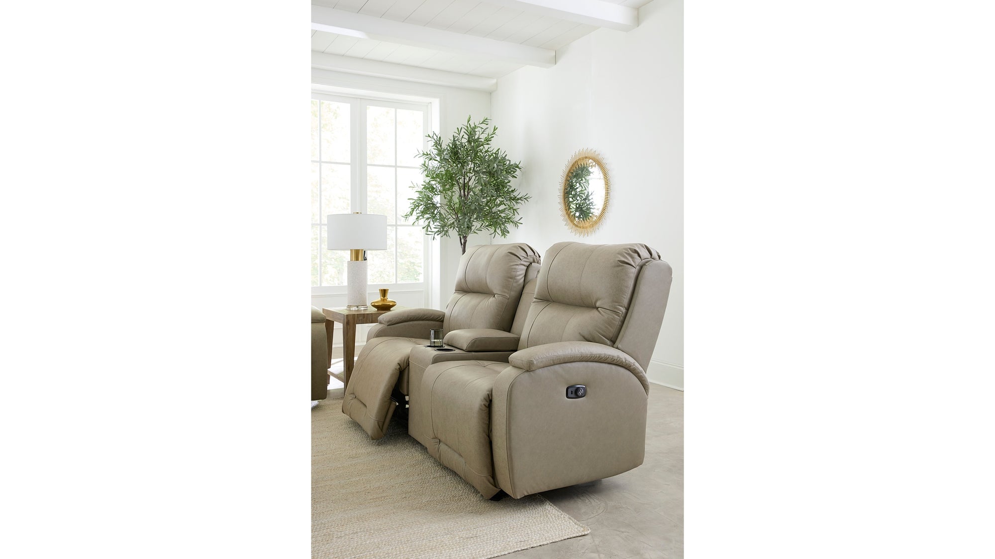 Maverly Reclining Loveseat