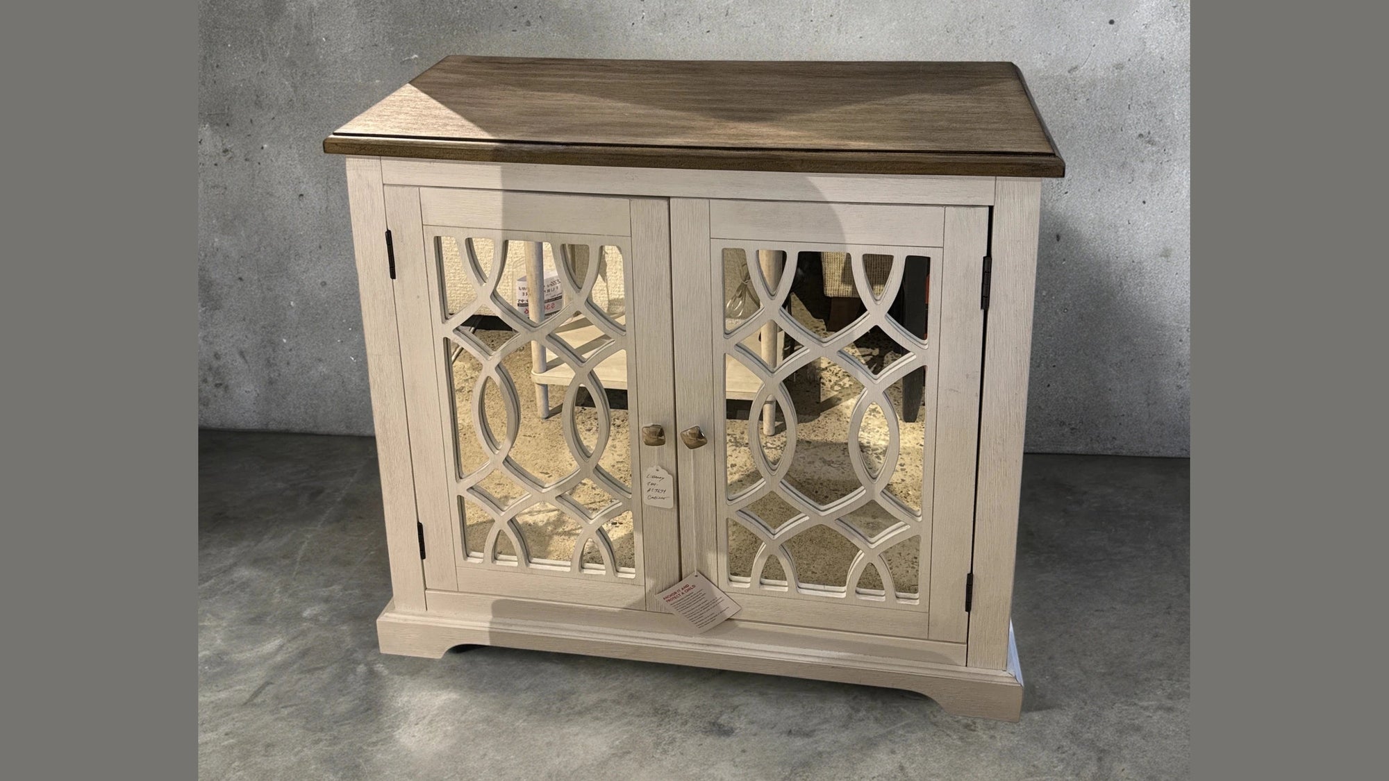 Final Closeout: Liberty Furniture Mirror Cabinet