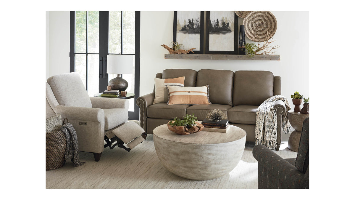 Magnificent Motion Power Wall Recliner