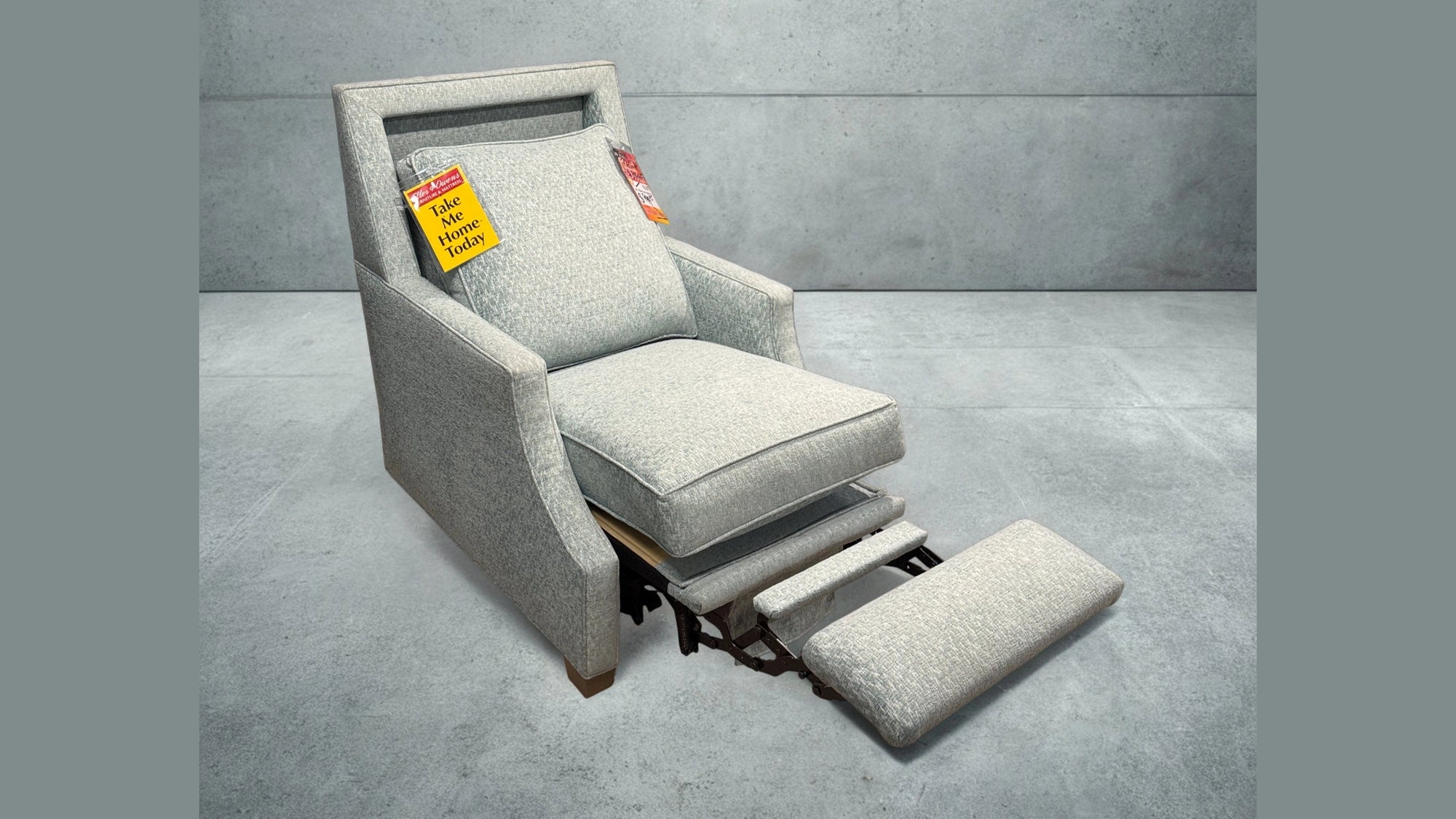 Final Closeout: Custom Space Saver Recliner