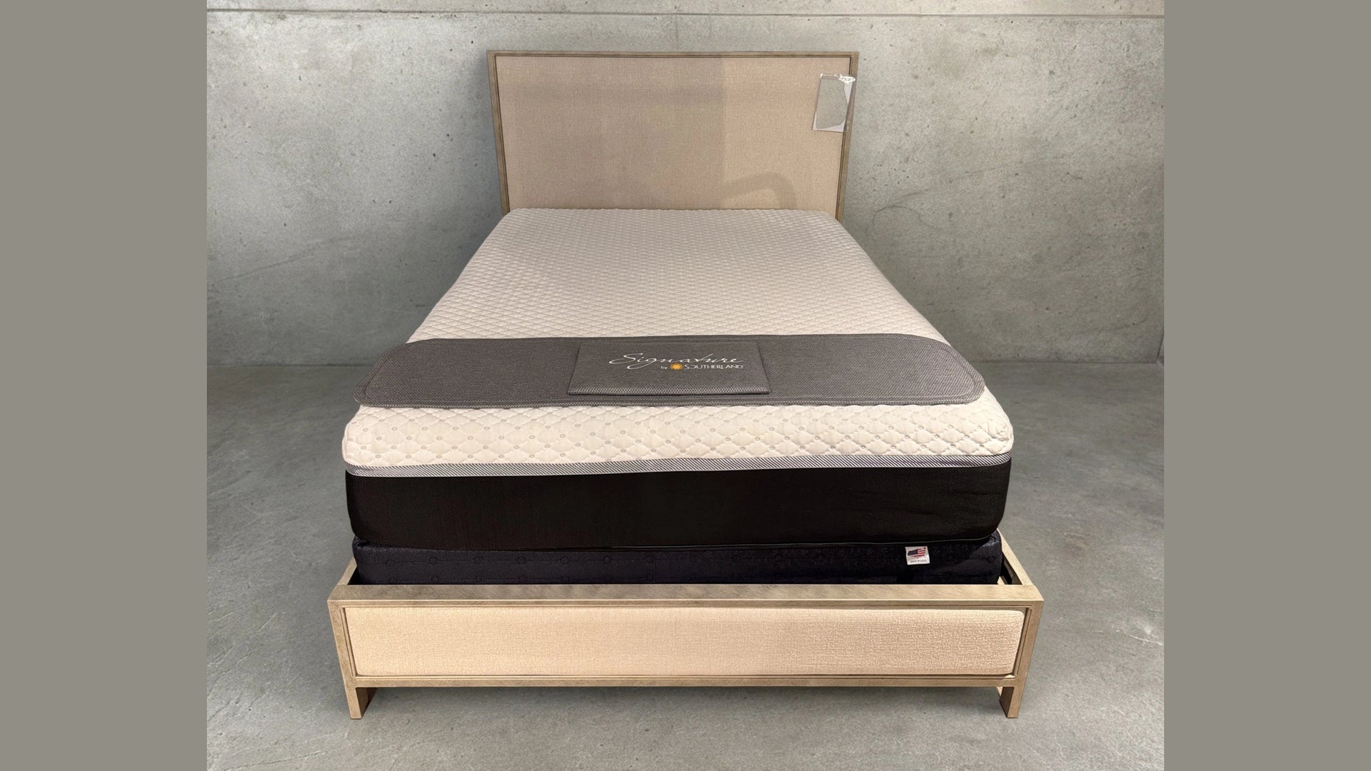 Final Closeout: Queen Metal and Upholstered Bed