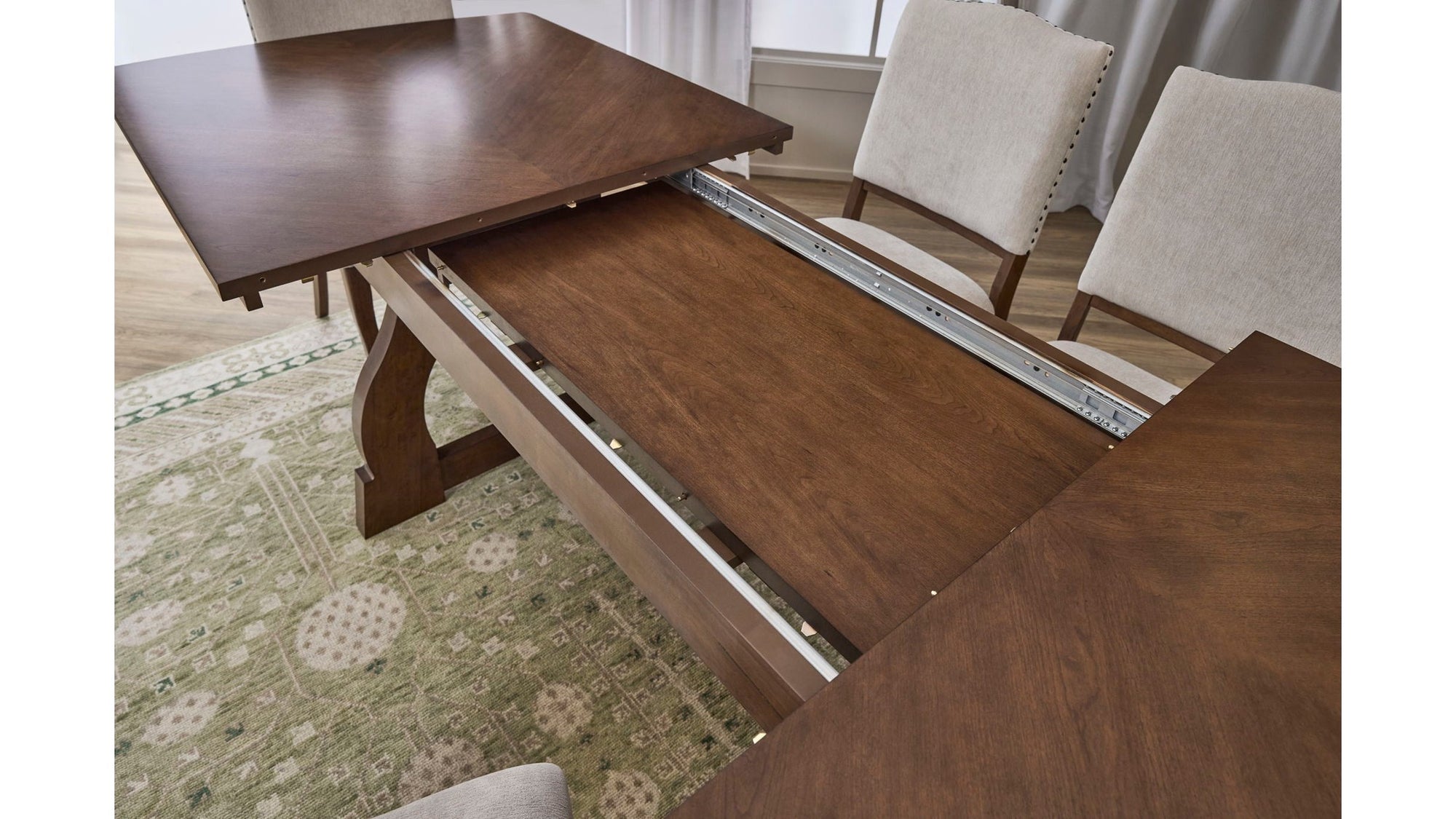 Bellevue - Rectangular Dining Table