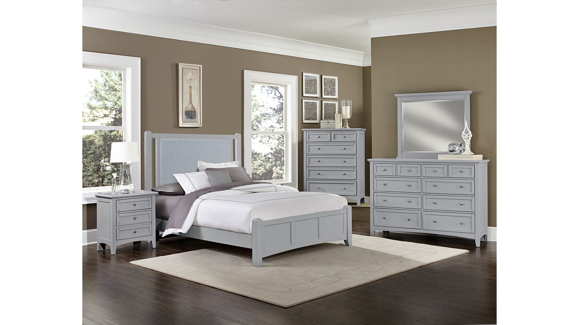Bonanza - Ocean Blue Upholstered Bed With Mansion Footboard