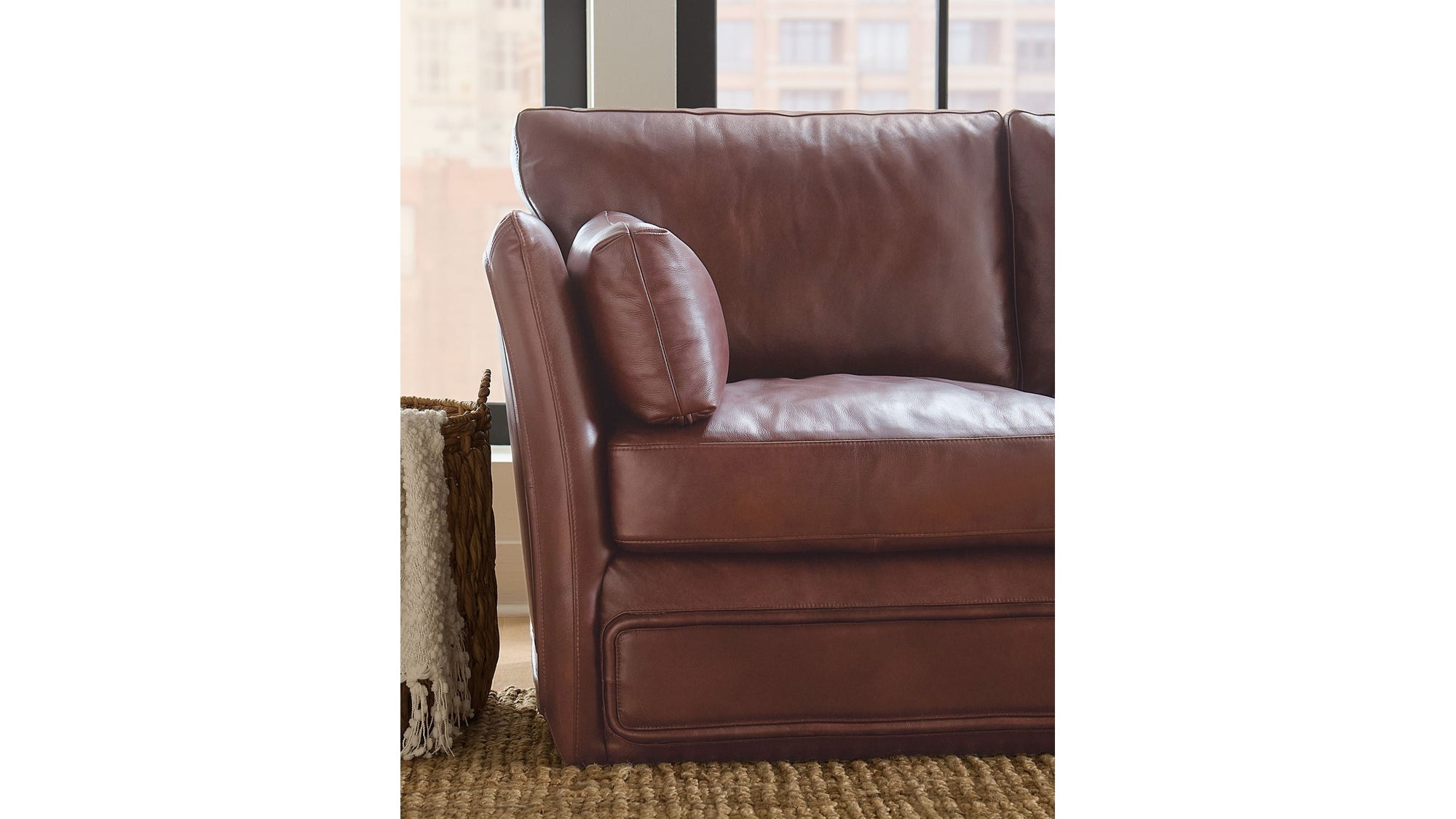 SS - Woodstock 3-Seat Sofa - Brown