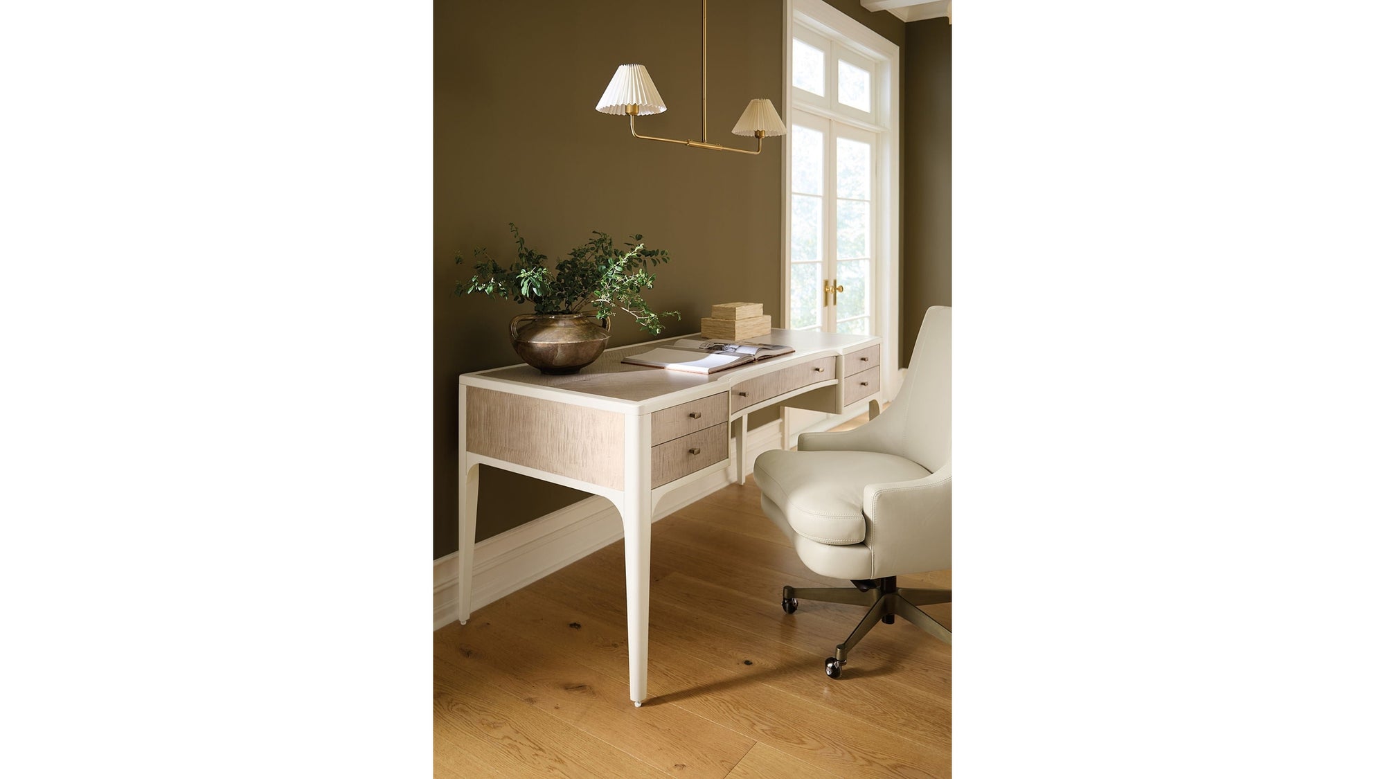 EC - Paula Executive Swivel Tilt Chair - Beige