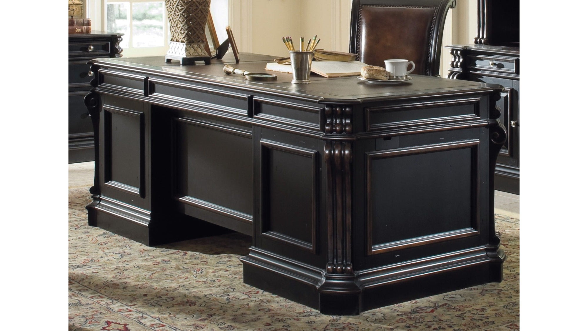 Telluride - Executive Desk