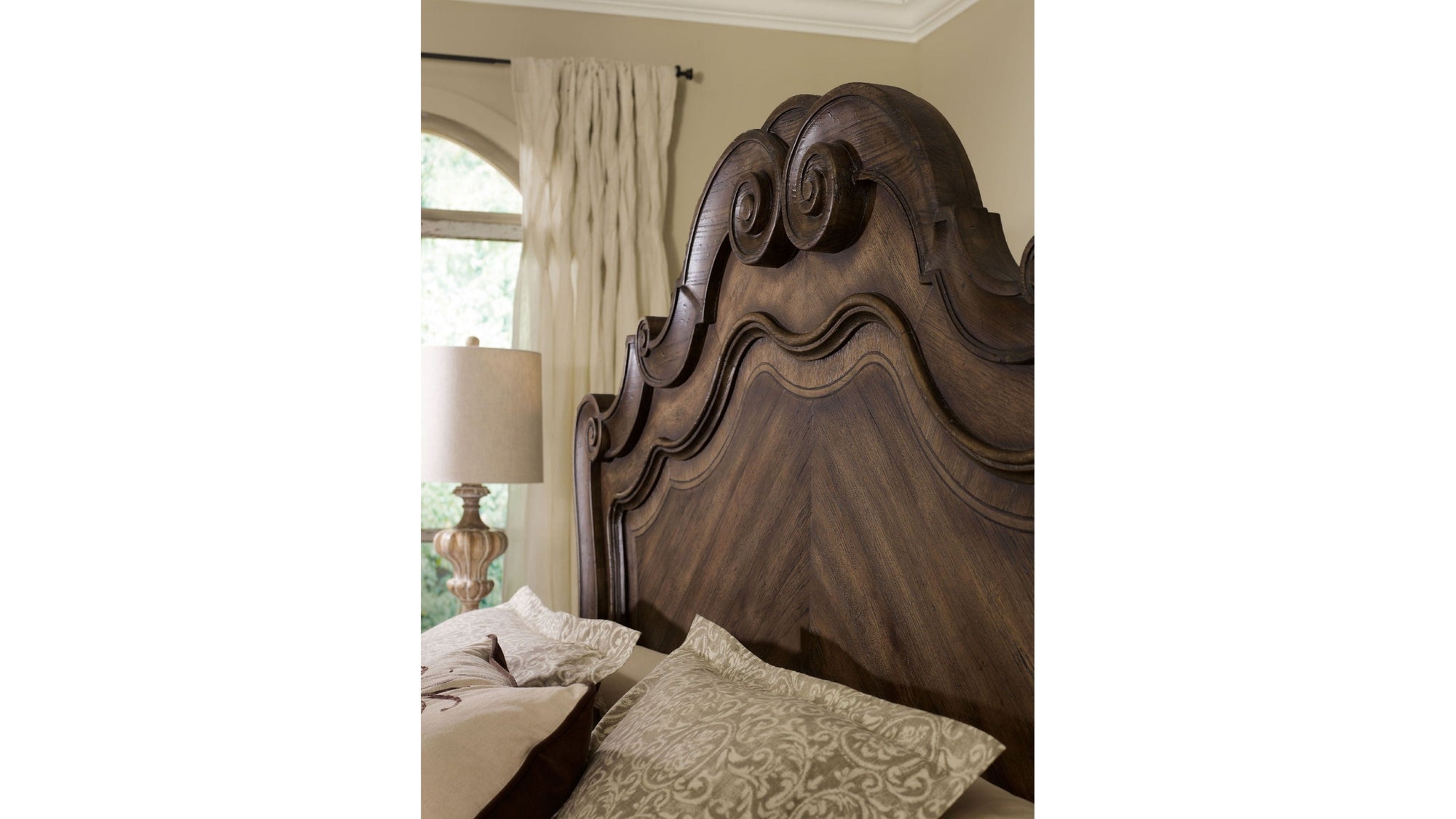 Rhapsody - Panel Bed