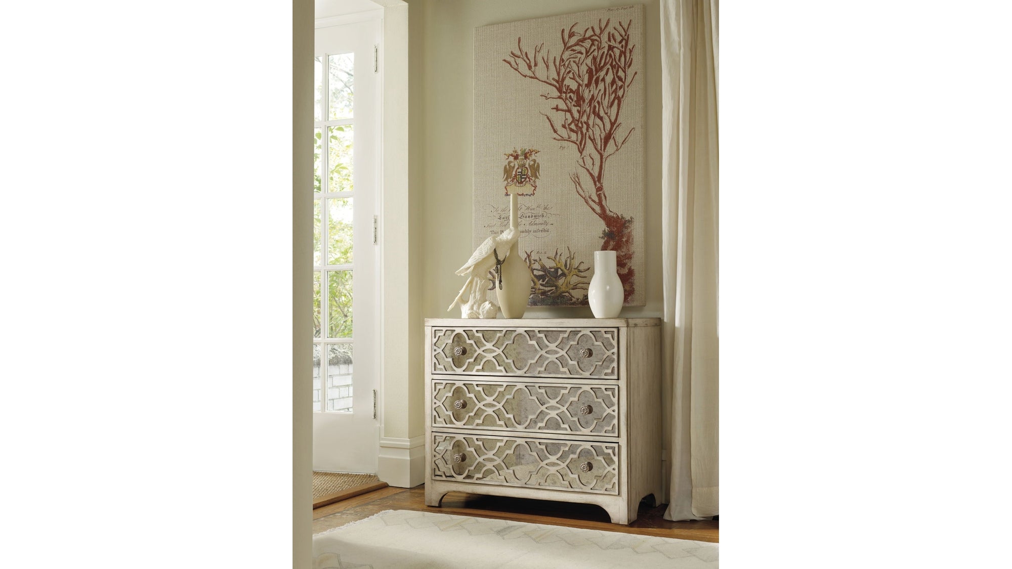 Sanctuary - Fretwork Chest - Pearl Essence
