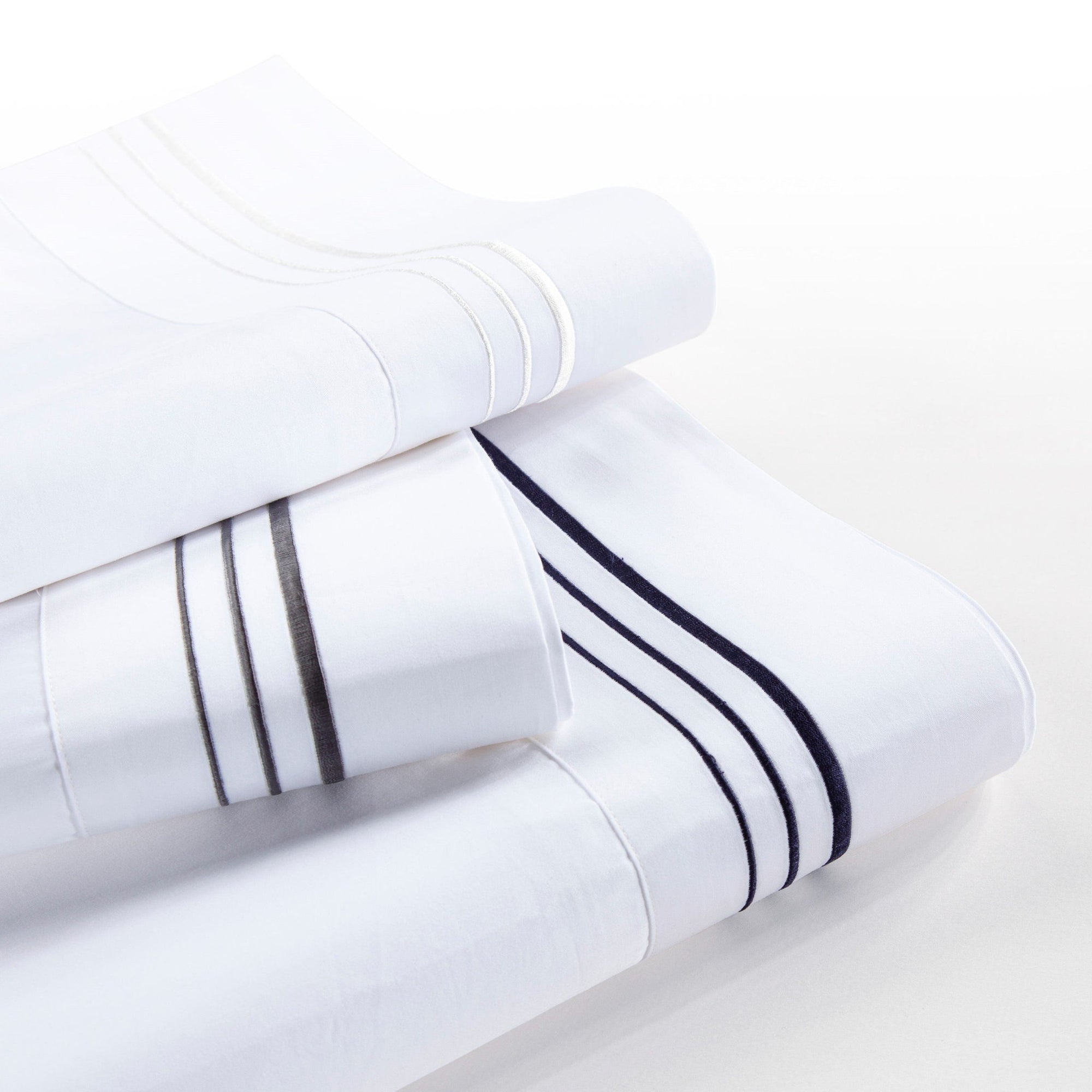 Border Embroidery - Queen Sheet Set (Set of 4) - White / Black