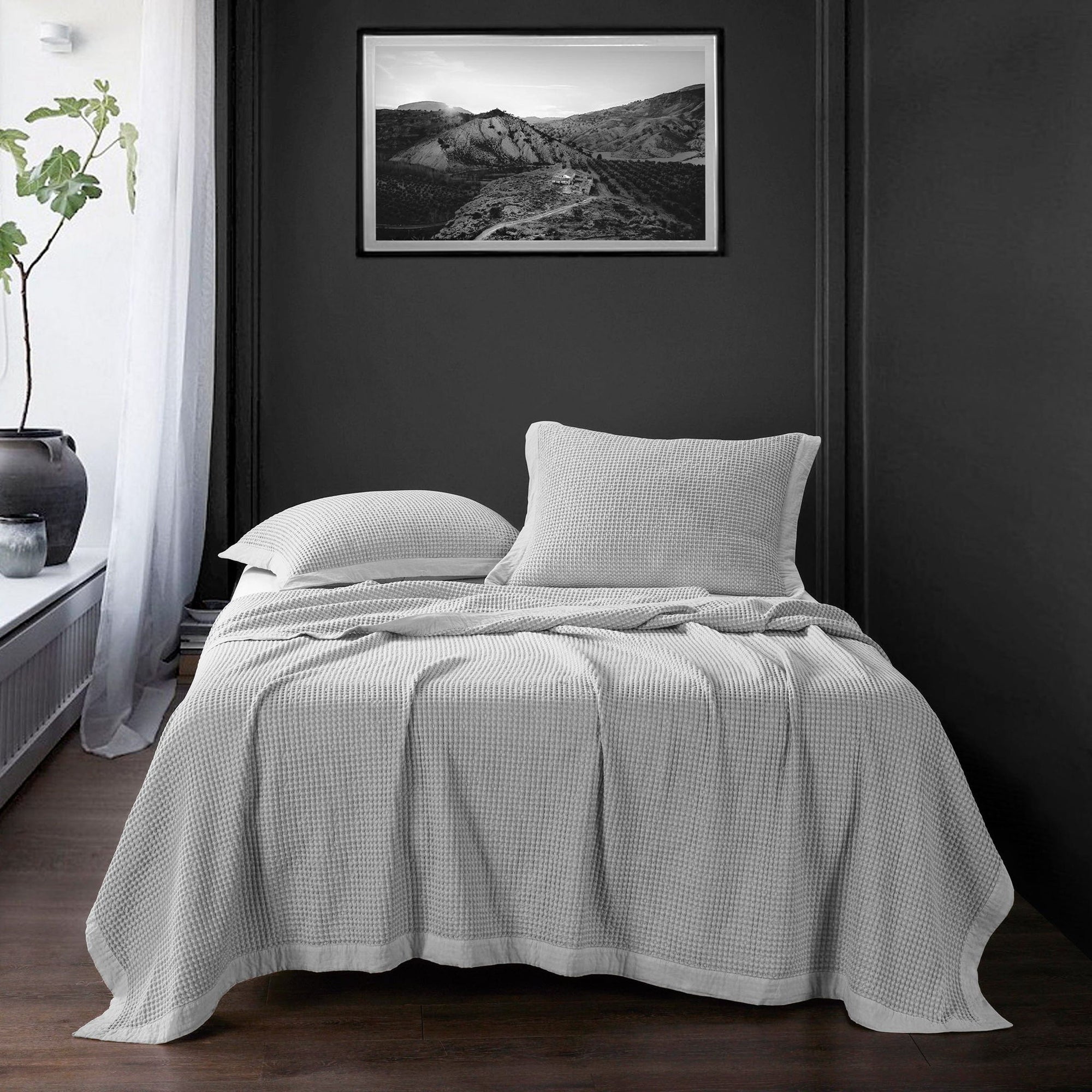 Stonewashed Cotton Waffle Weave - Full/Queen Coverlet - Gray
