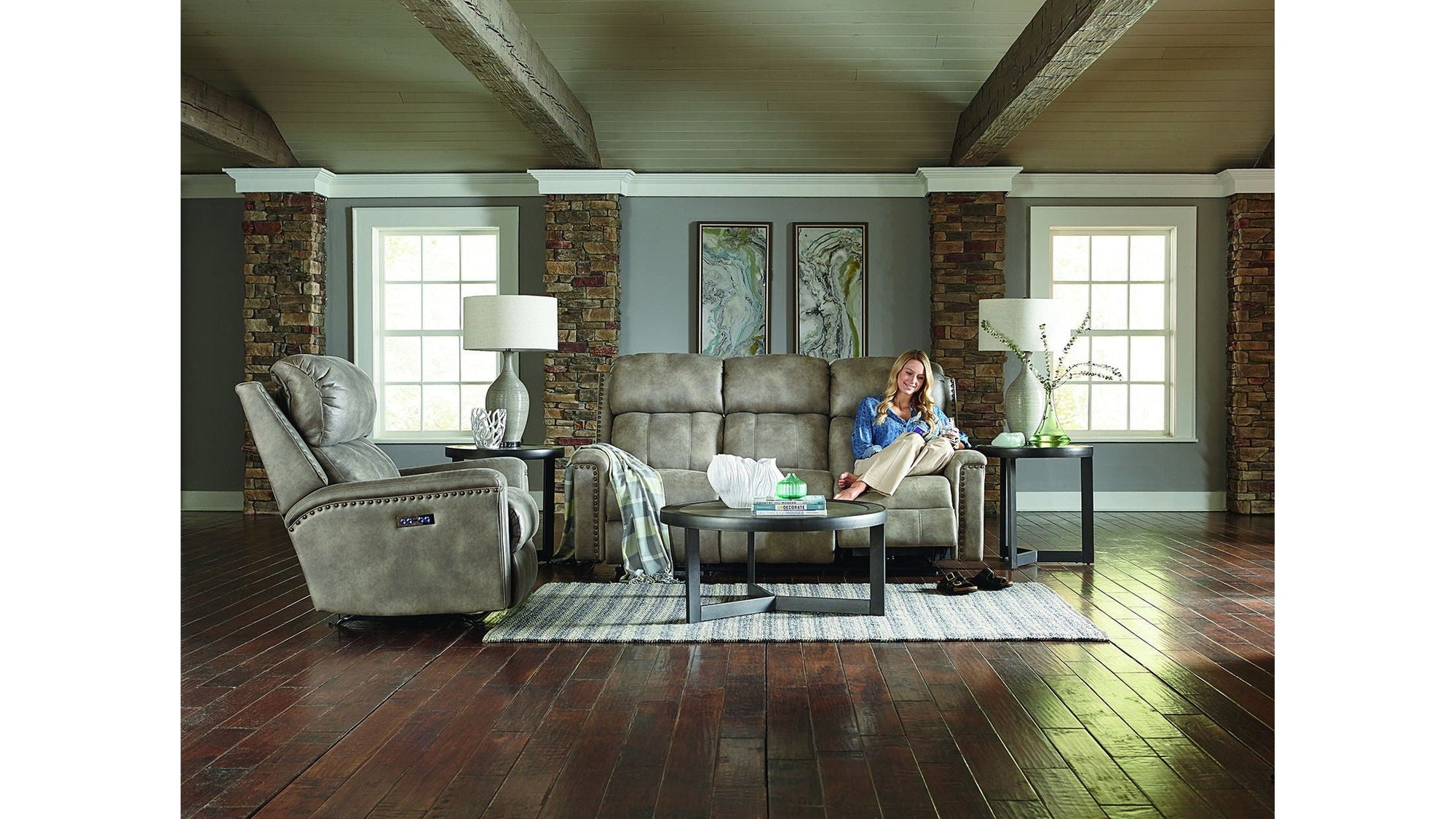 EZ Motion - EZ1C00 - Recliner With Nails