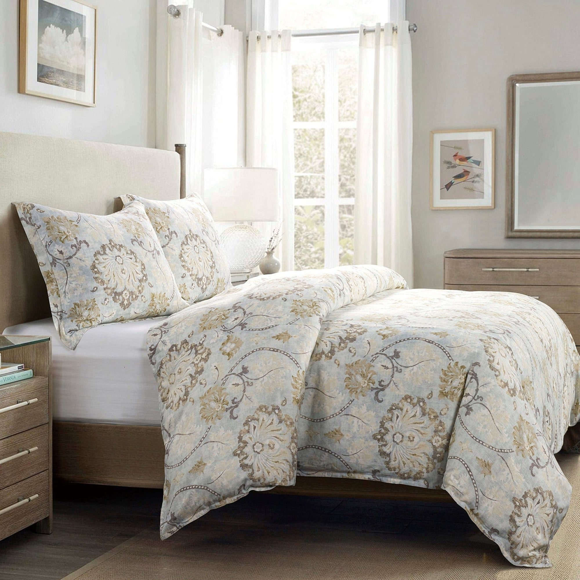 Dalia - Queen Duvet Cover Set (Set of 3) - Light Blue