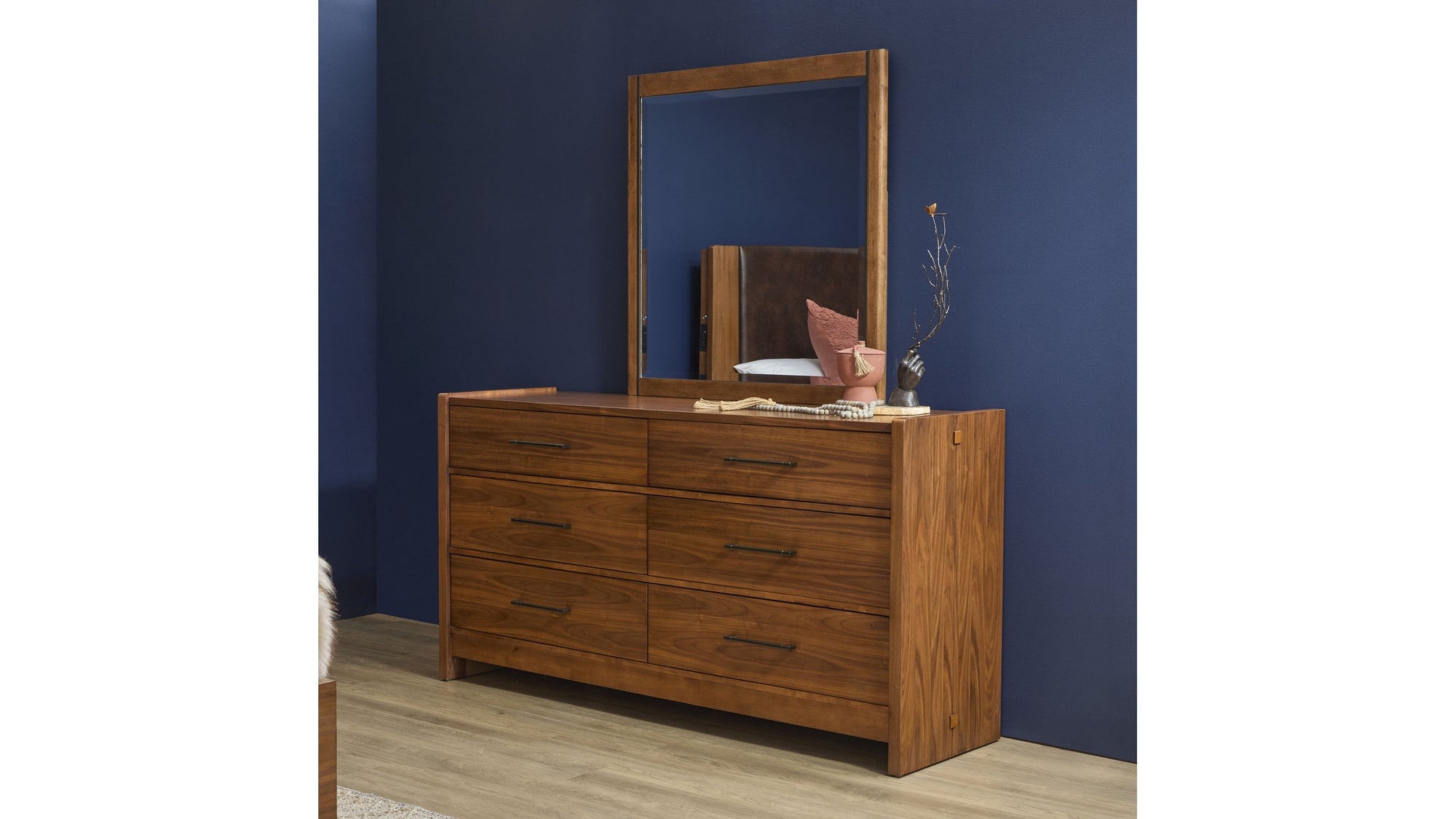 Lincoln - Mirror - Warm Walnut