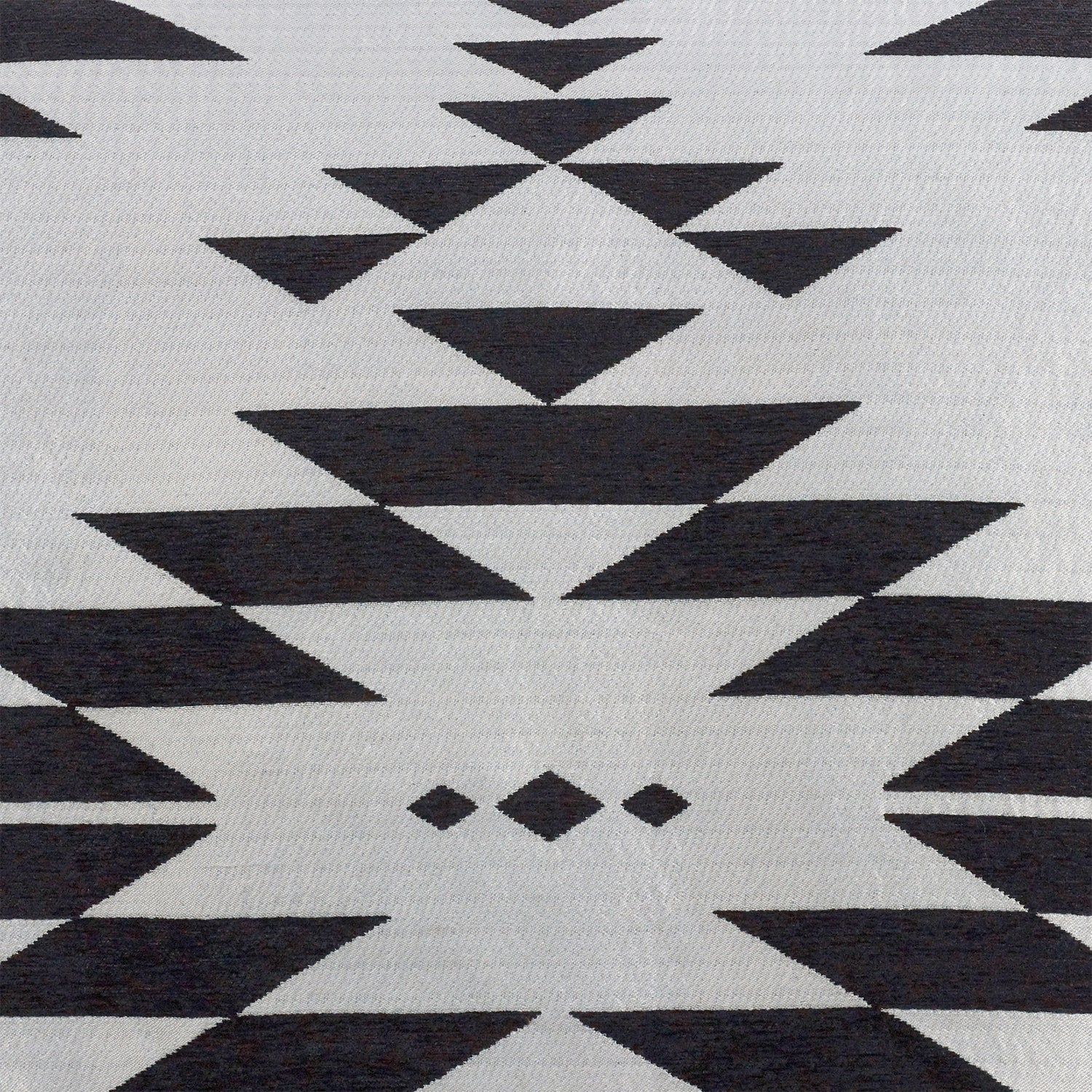 Amelia - King Aztec Comforter Set (Set of 3) - Black / White
