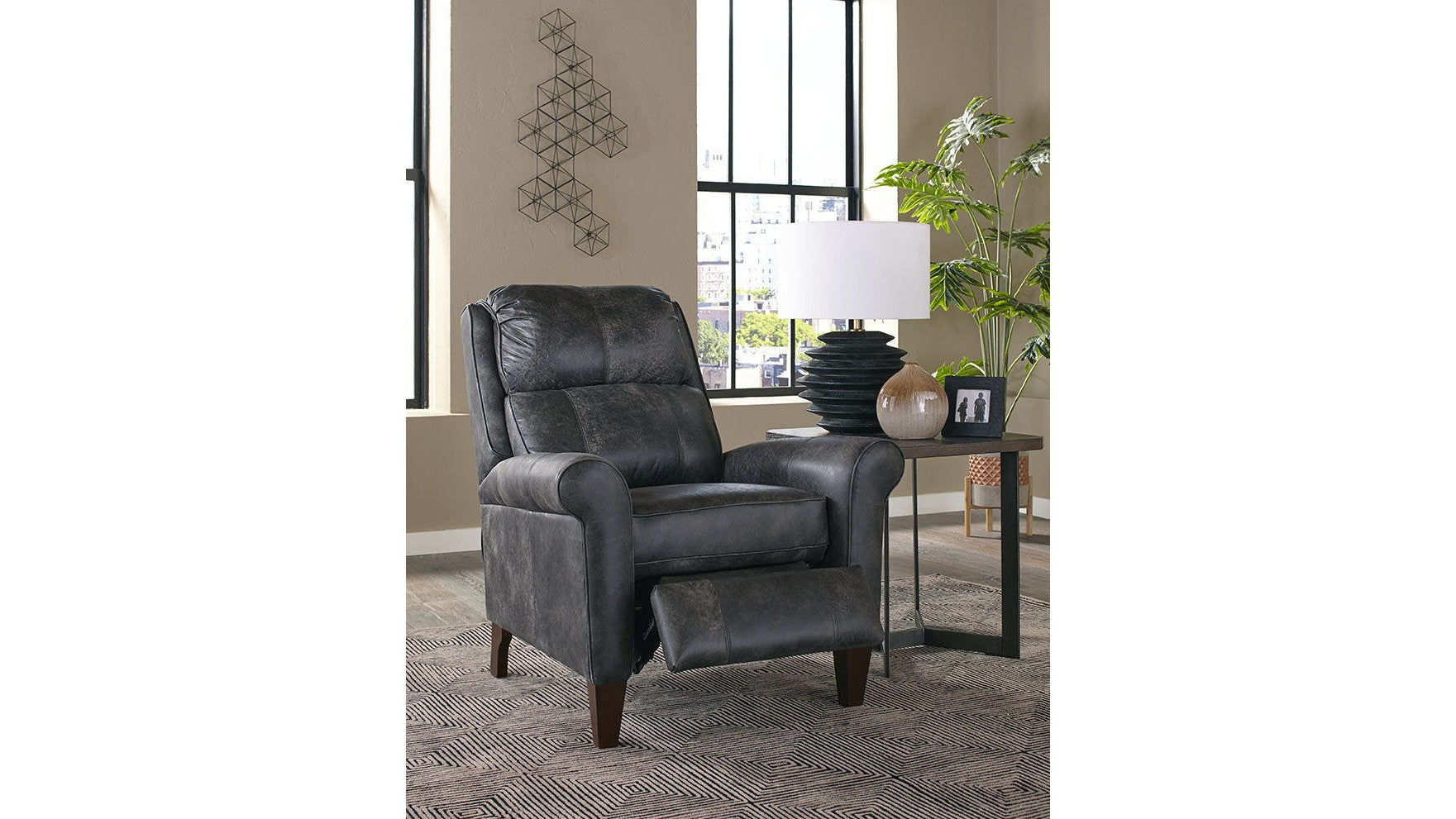 Maddox - Leather Recliner