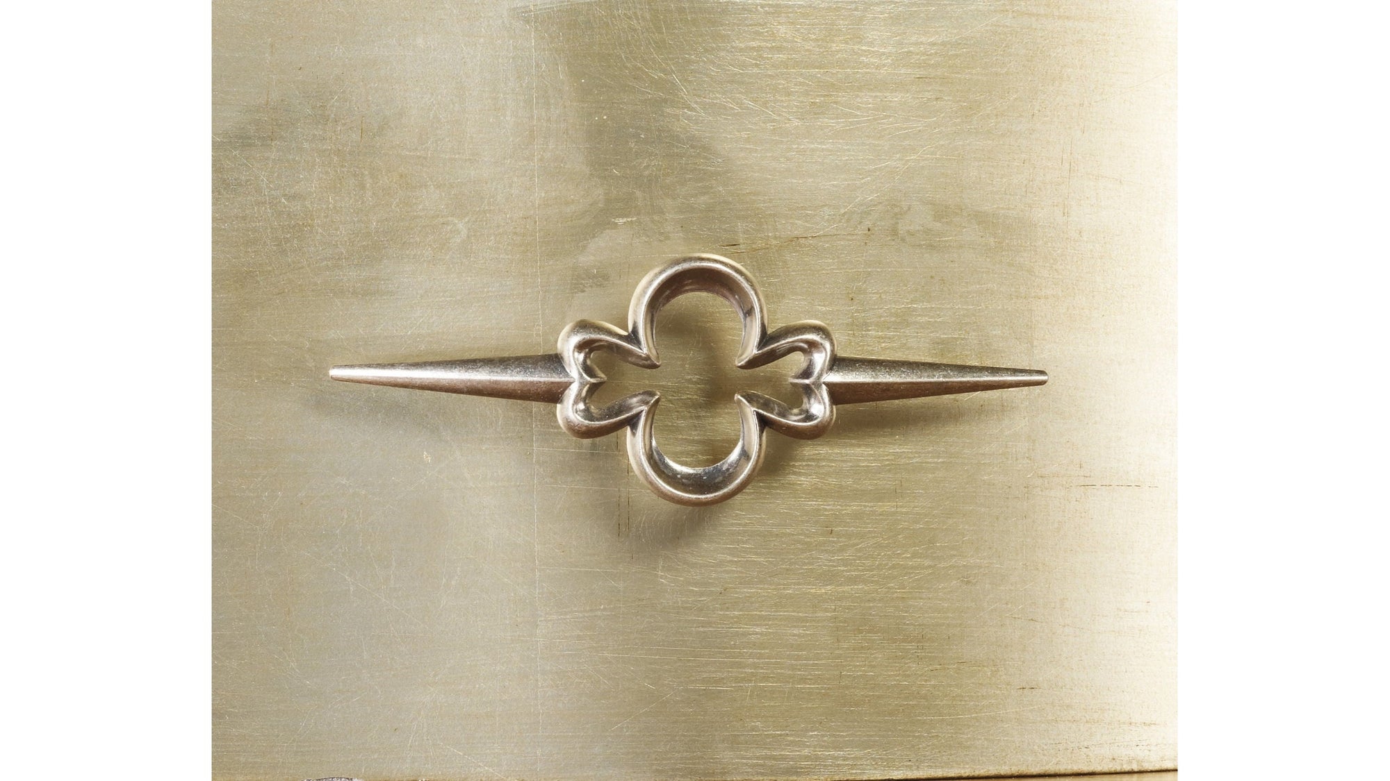 Sanctuary - 3-Drawer Shaped Front Chest - Gold