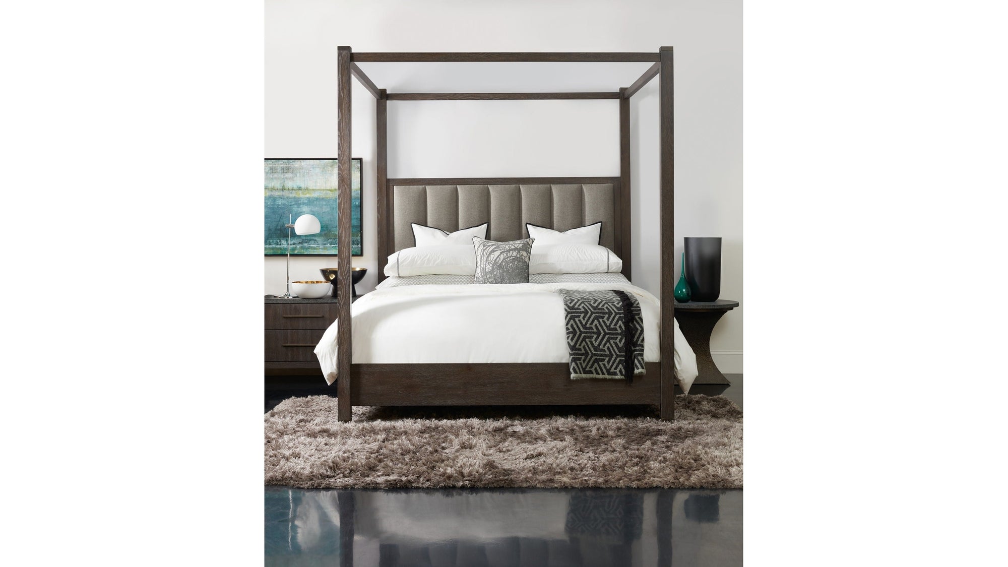 Miramar - Poster Bed