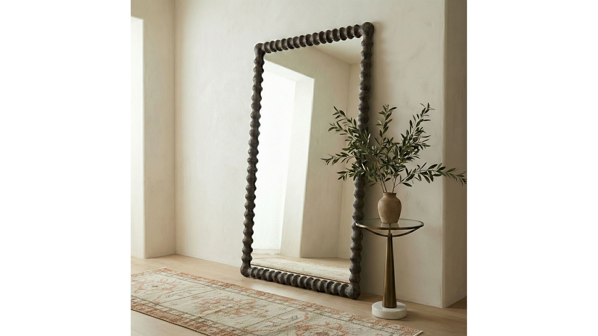 Delgado - Accent Table - Antique Brass / White Marble