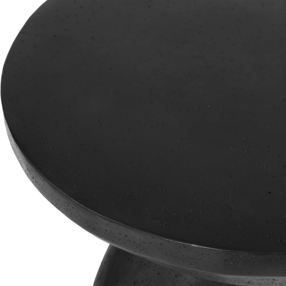 Veta - Indoor-Outdoor Accent Table - Black
