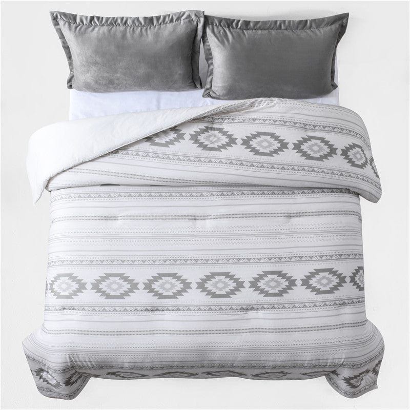 Free Spirit - Full Comforter Set (Set of 4) - Gray / White