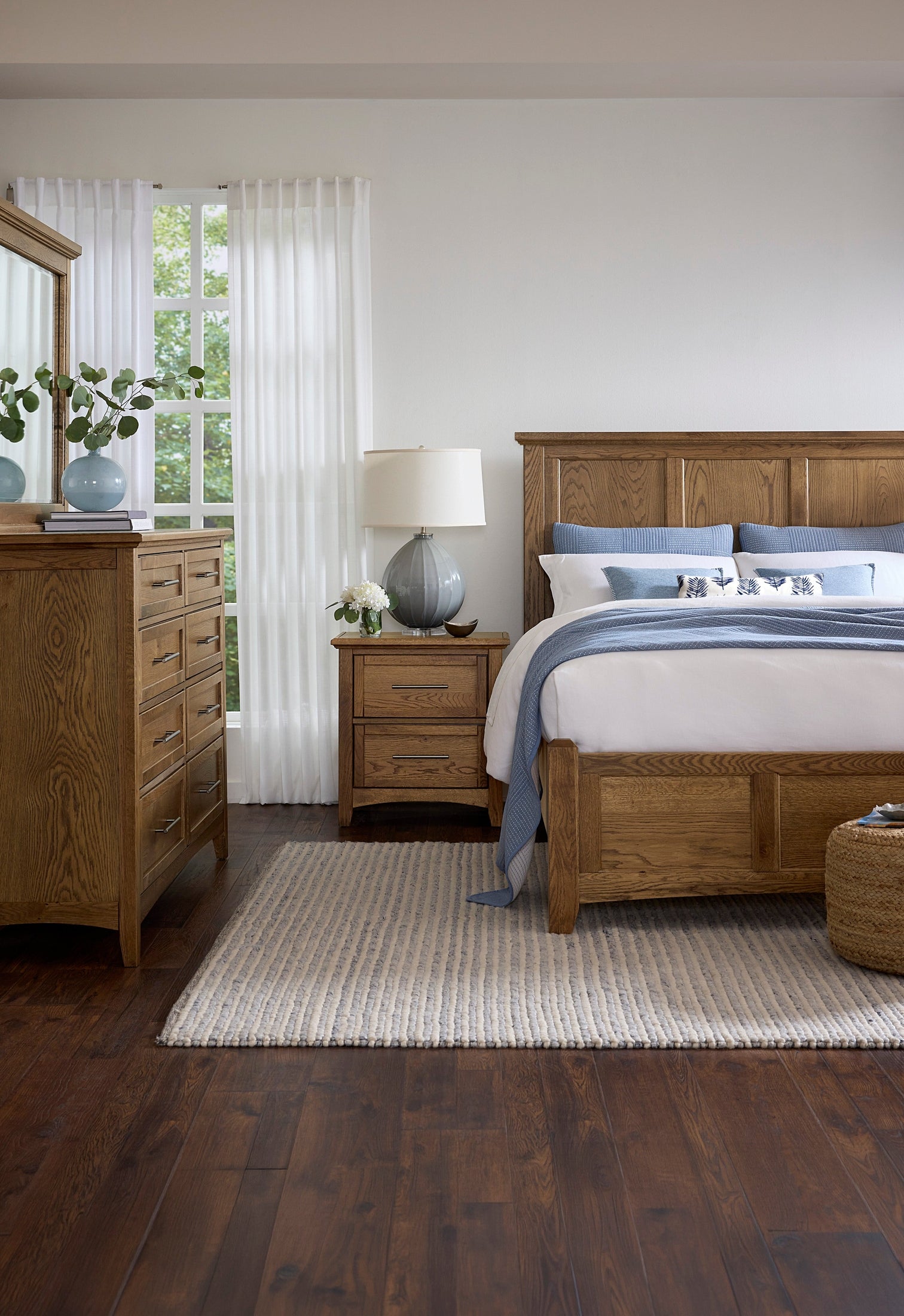 Jamestown Oak Bed
