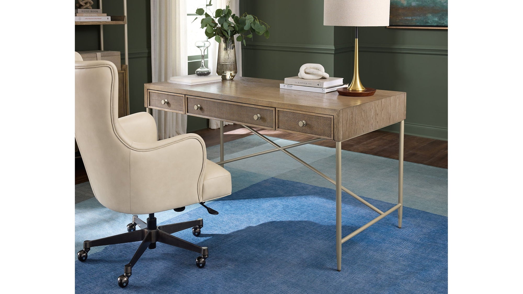 EC - Lazzaro Executive Tilt Swivel Chair - Beige