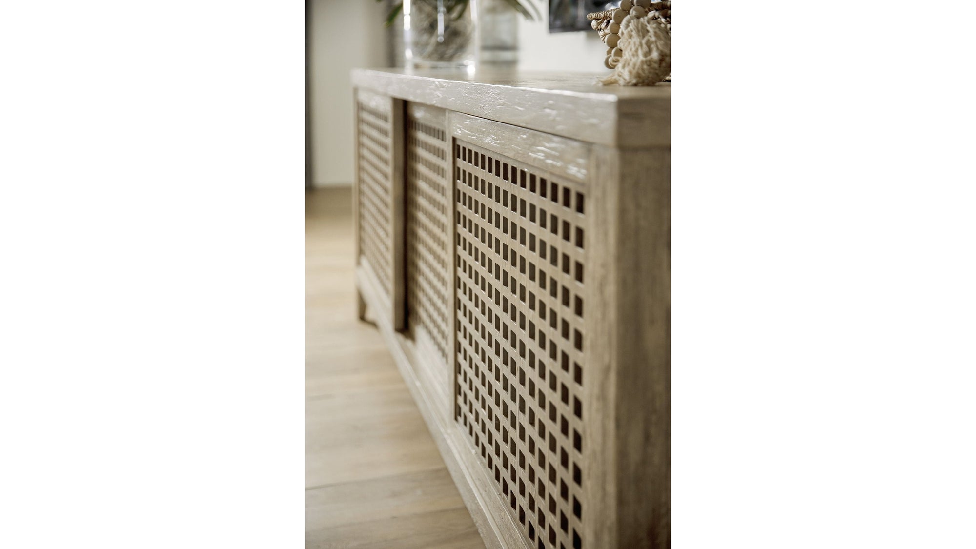Ciao Bella - Entertainment Console - Light Brown