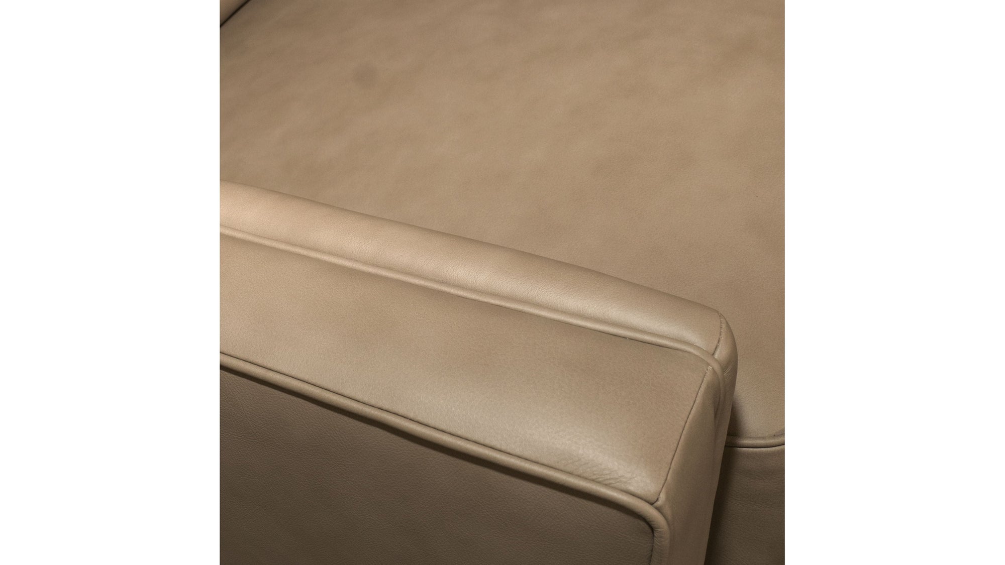 Finley - Power Inclining Loveseat