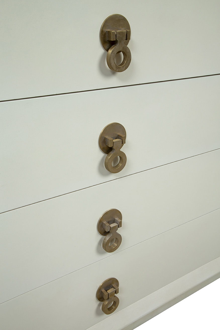 Challenger - Large Chest - White