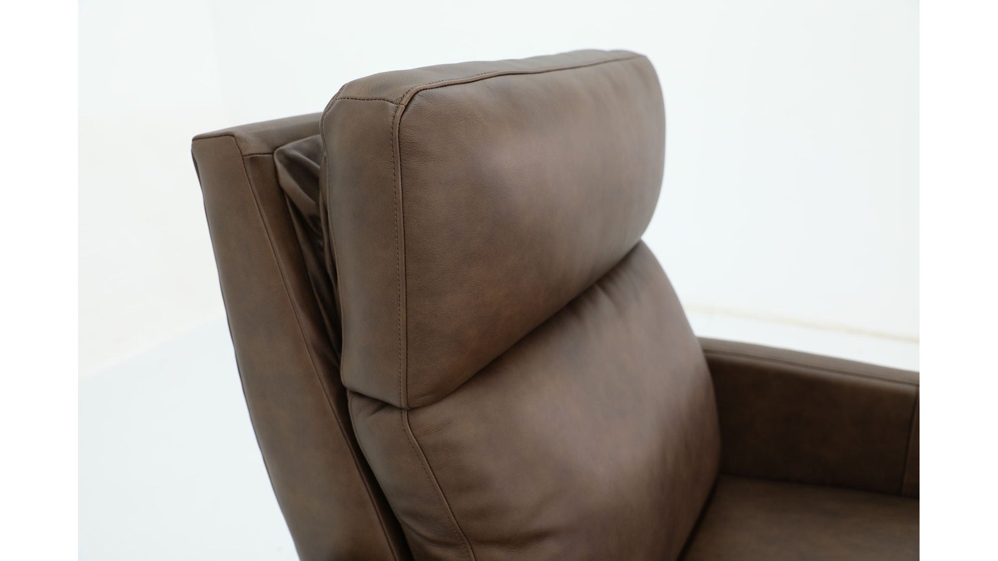 James - Power Recliner