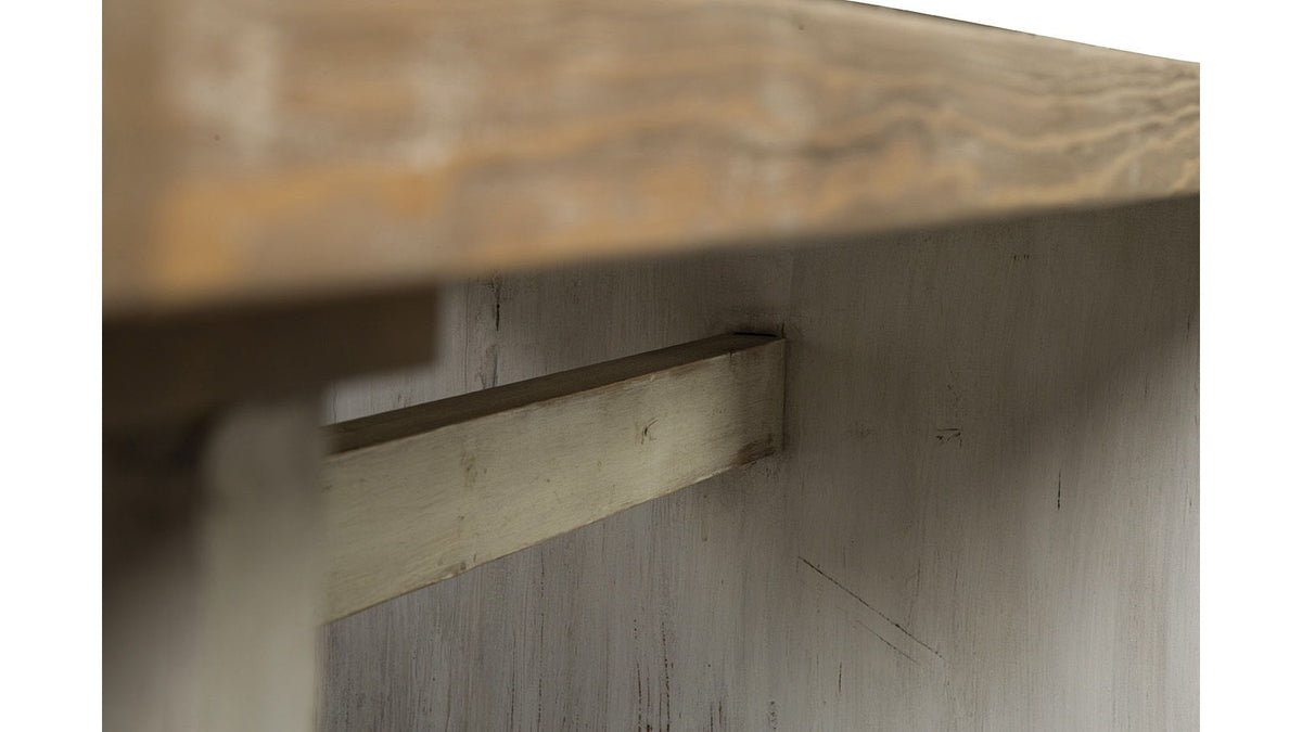 Greenbriar - Dining Table - Light Brown