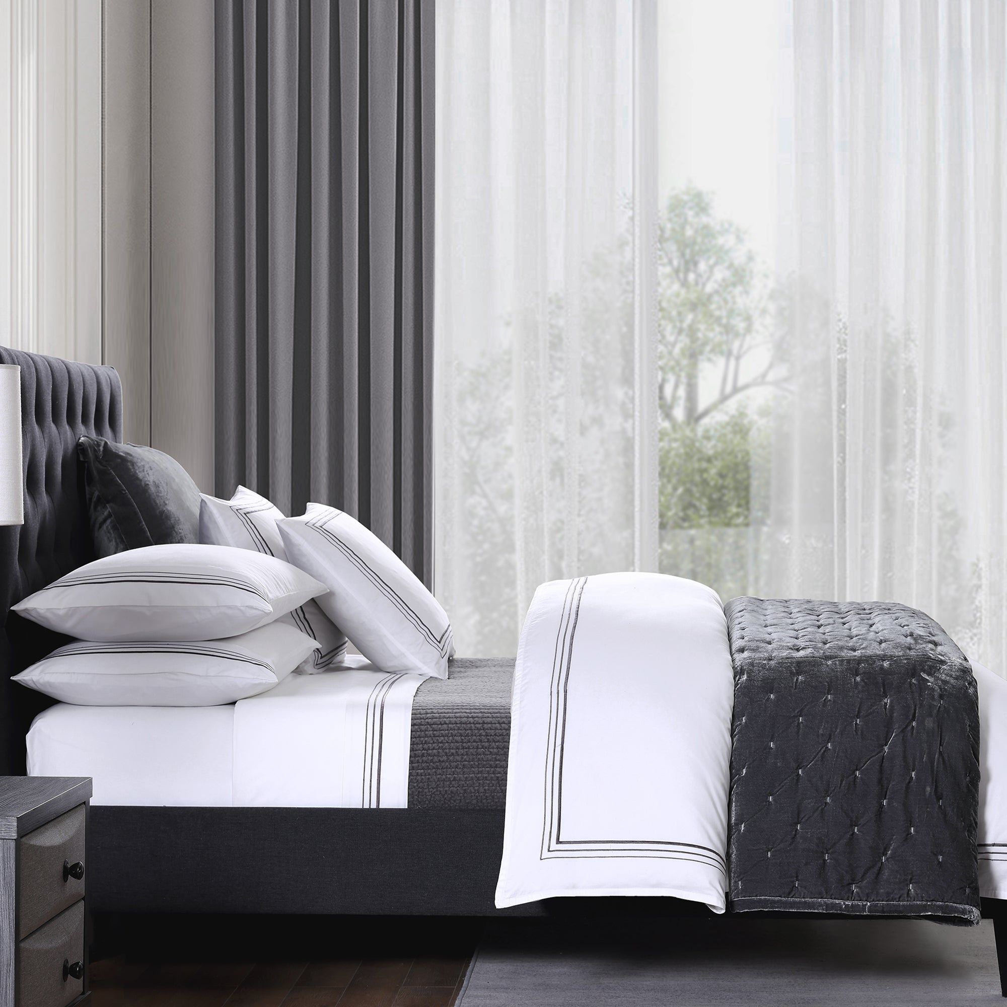 Border Embroidery - Queen Duvet Cover Set (Set of 3) - Gray