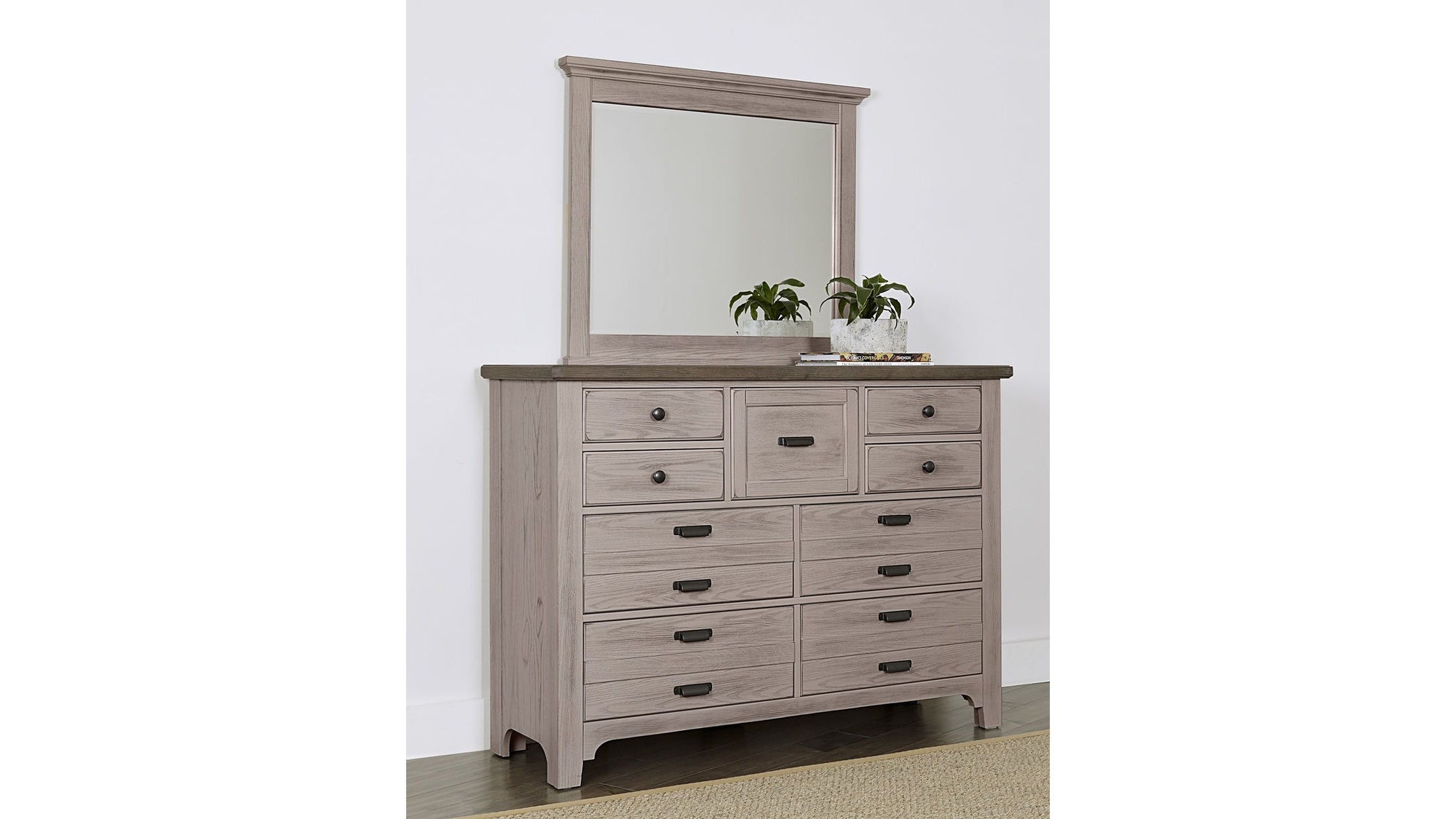 Bungalow - Master Landscape Mirror