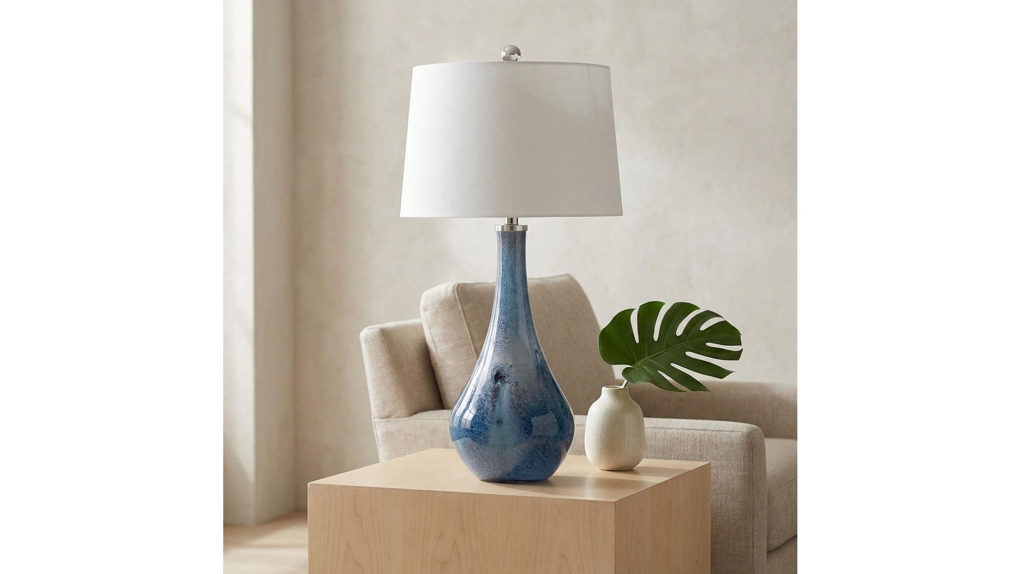 Nanda - Table Lamp - Blue