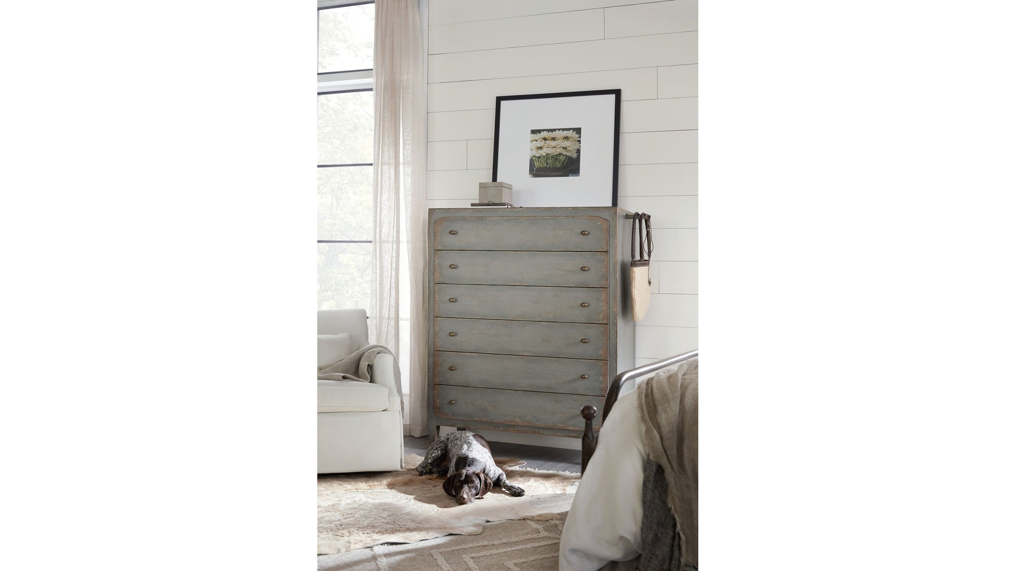 Ciao Bella - Accent Chest