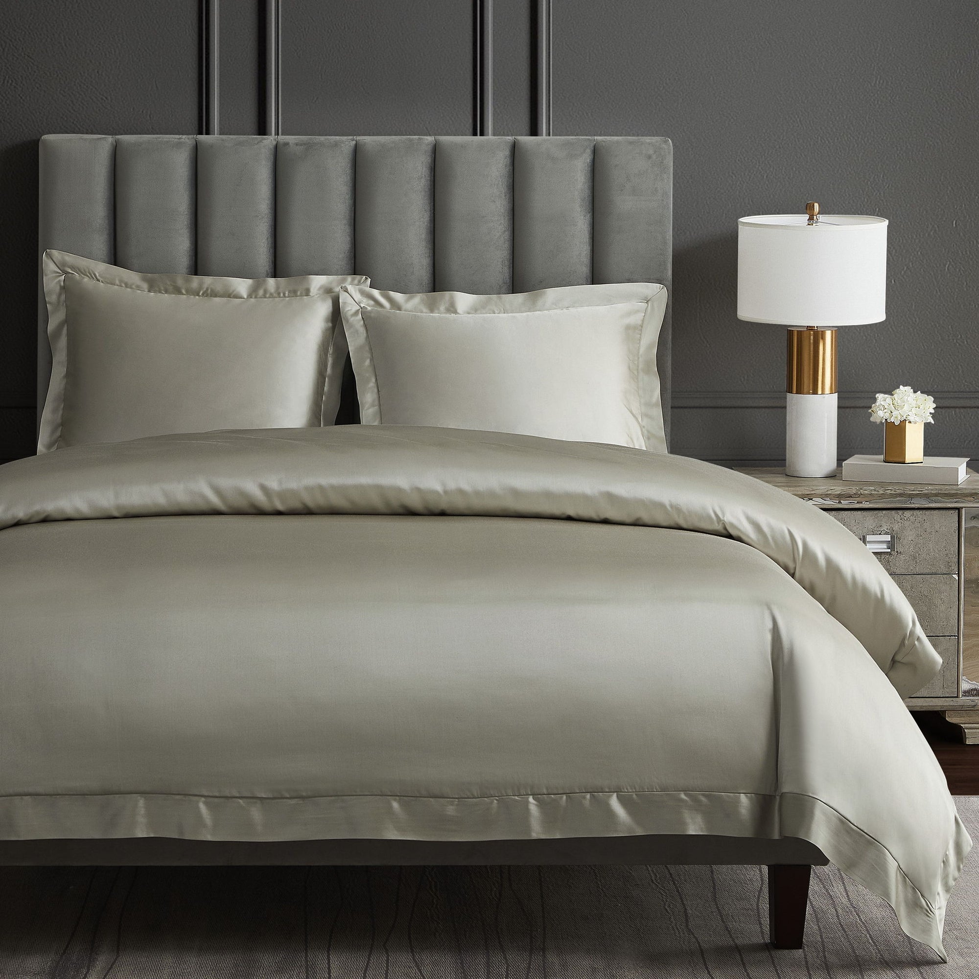 High Shine Satin - King Duvet Cover Set (Set of 3) - Champagne