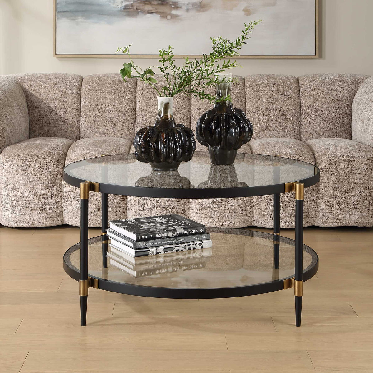 Chadid - Round Glass Table