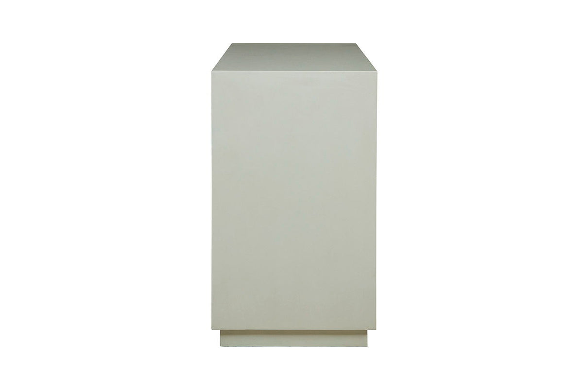 Challenger - Large Chest - White