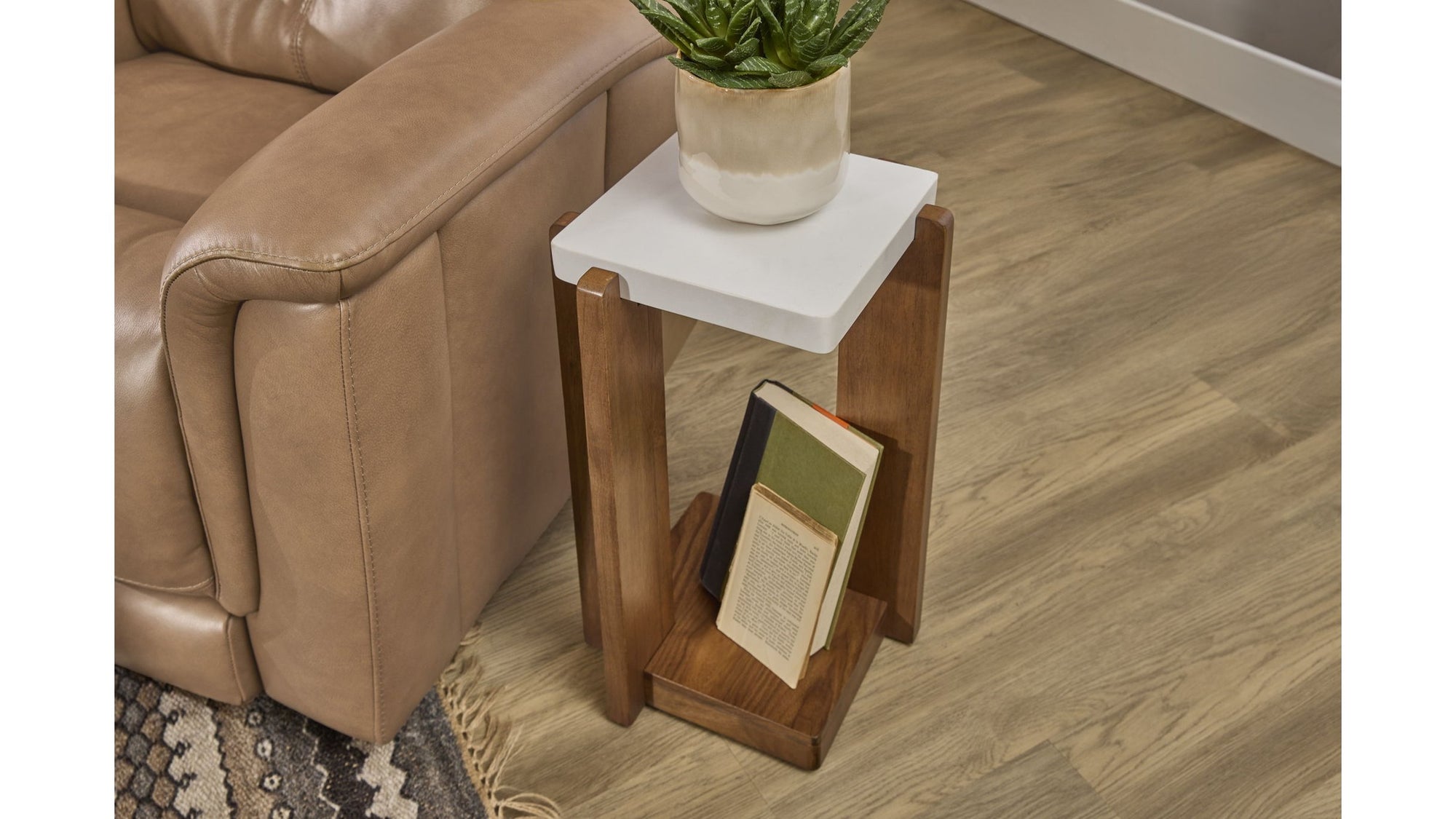 Lincoln - Table